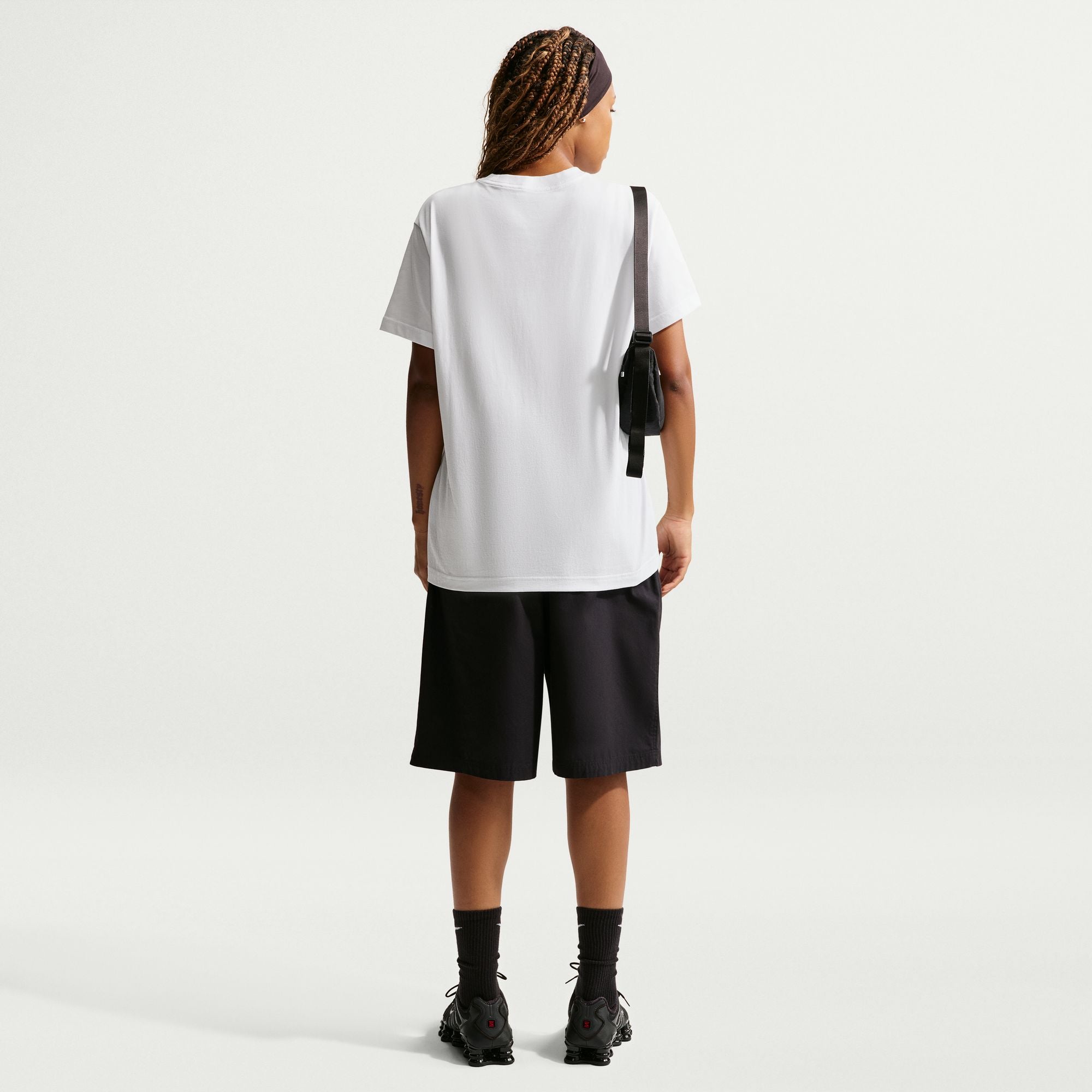 NIKE WOMENS CLASSIC TEE