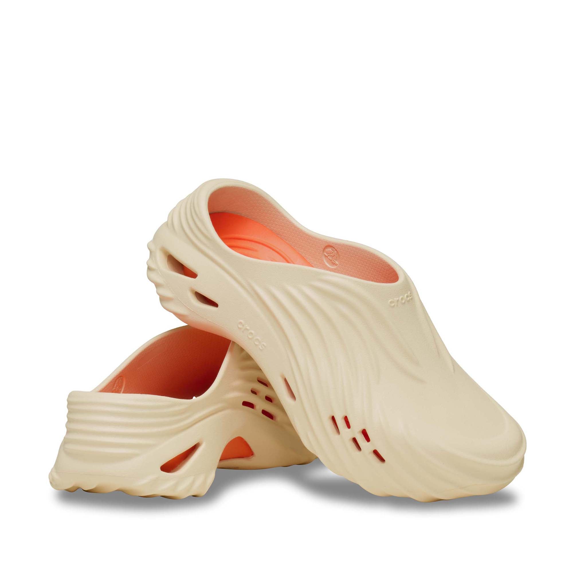 CROCS ECHO WAVE