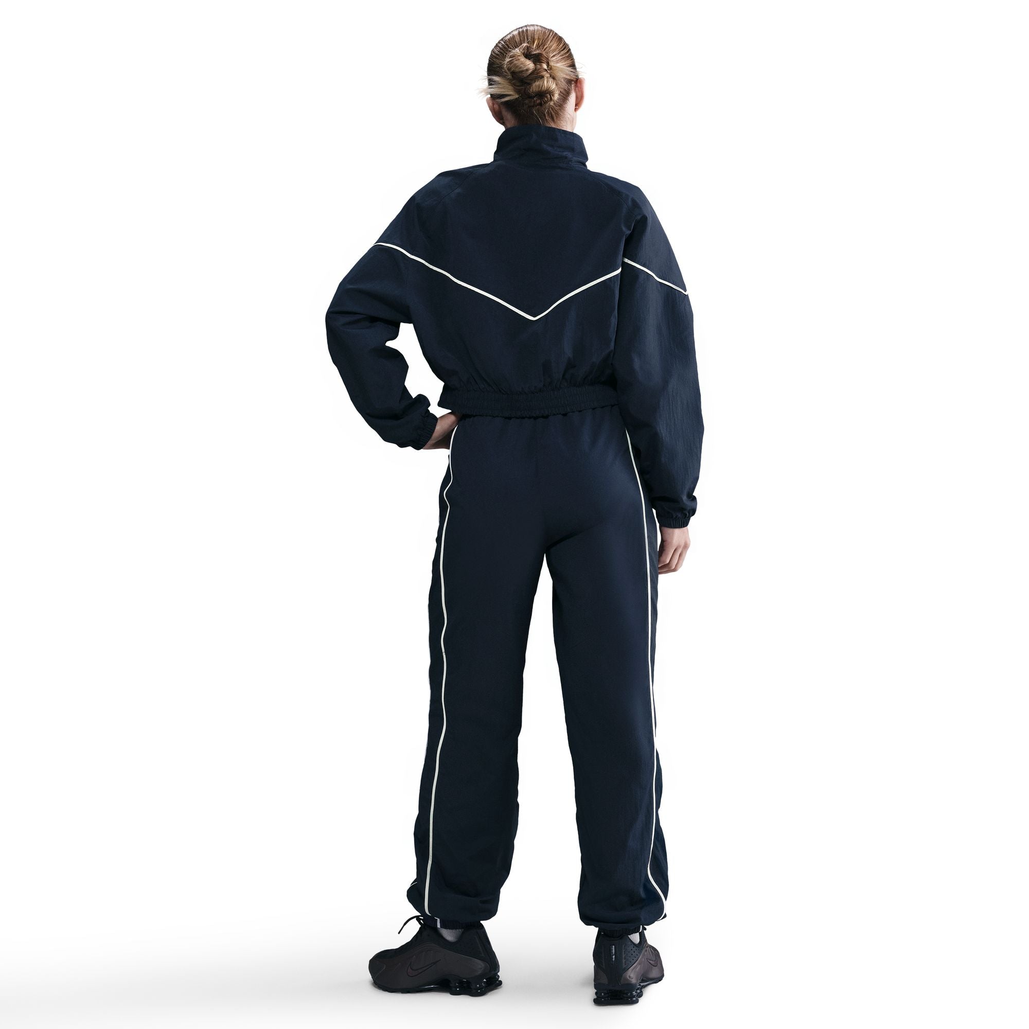 NIKE WOMENS WINDRUNNER JACKET