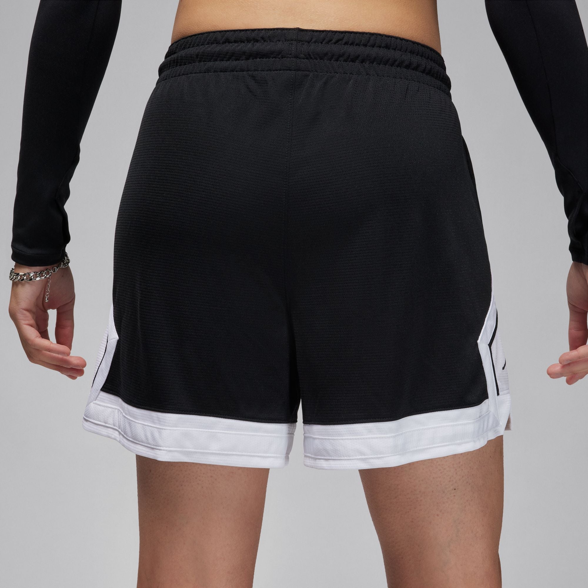 JORDAN SPORT WOMENS 4" DIAMOND SHORT