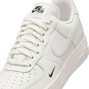 NIKE WOMENS AIR FORCE 1 '07 ESS