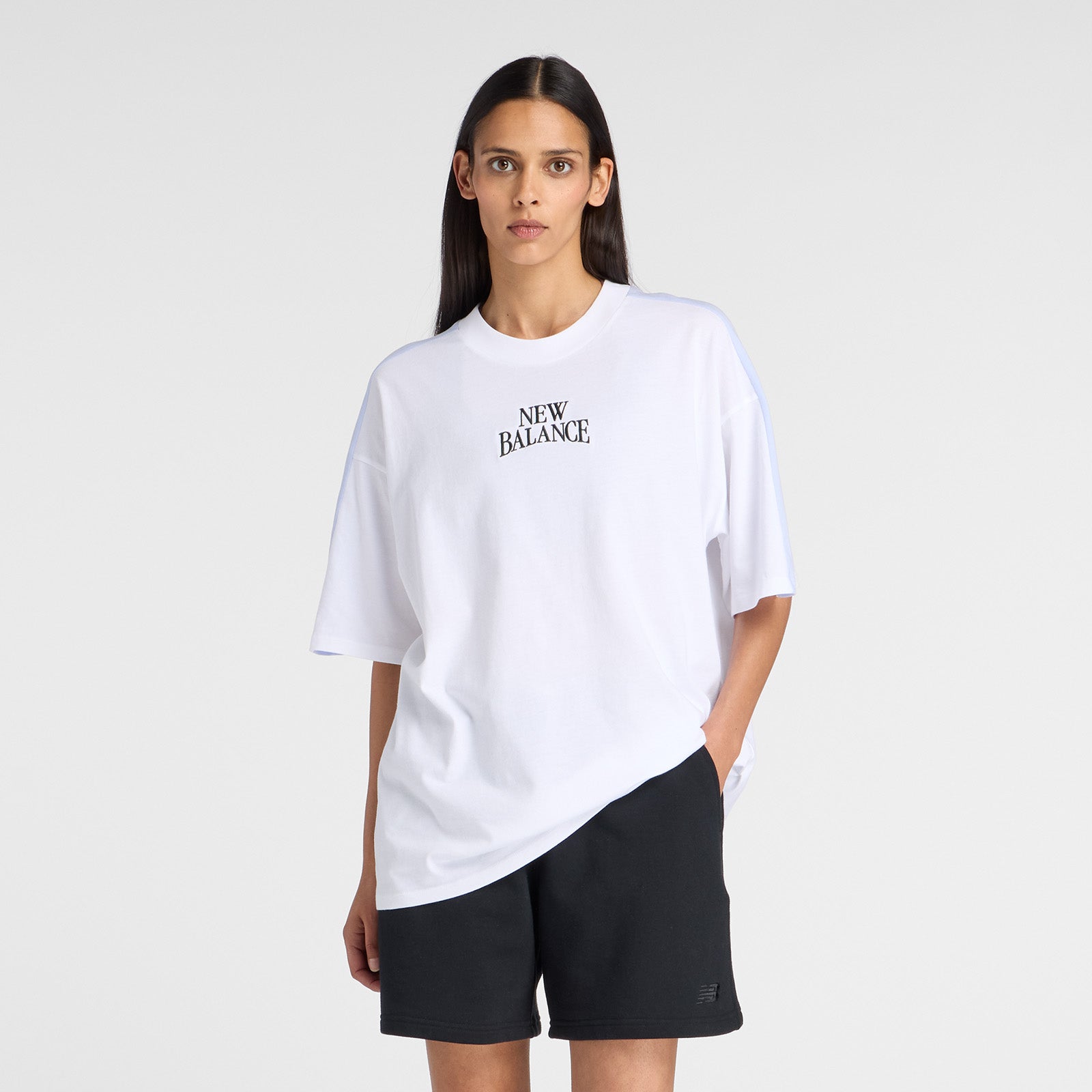 NEW BALANCE WOMENS TRACKSIDE OVERSIZED T-SHIRT