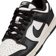 NIKE WOMENS DUNK LOW SE
