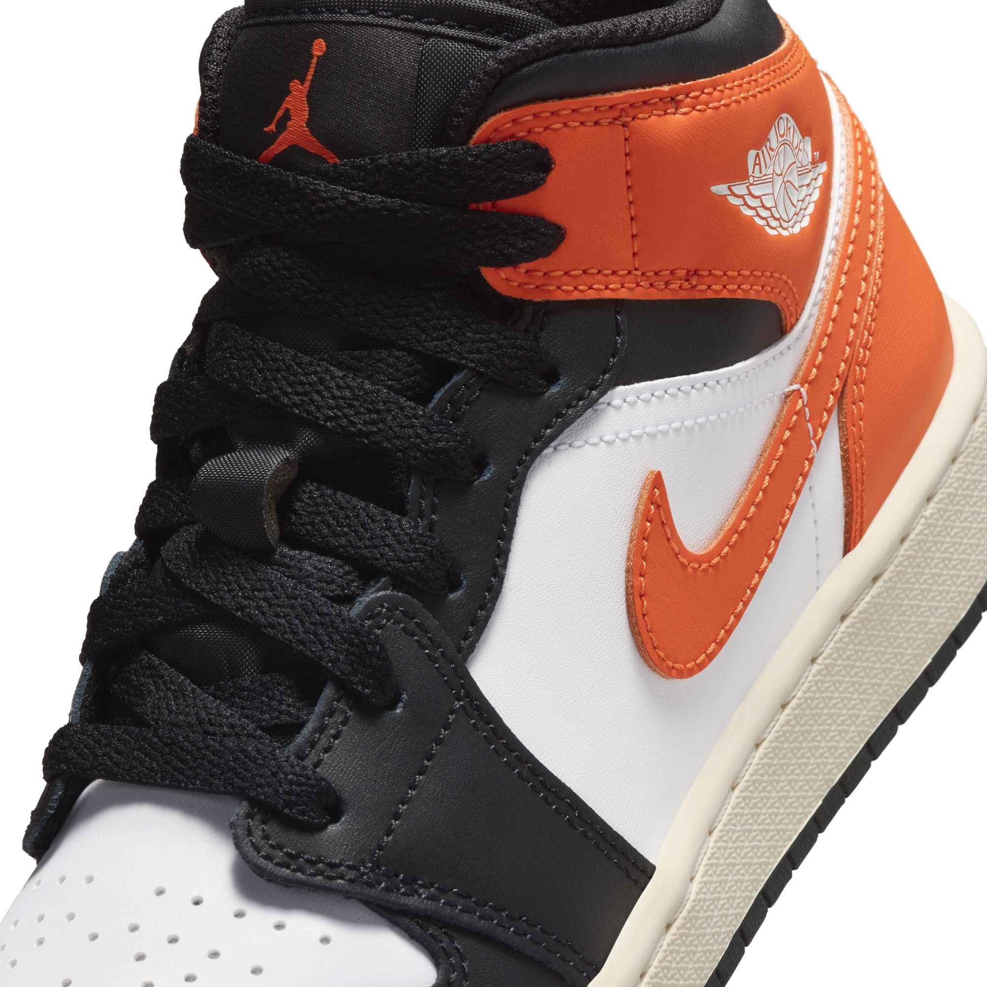 AIR JORDAN 1 MID YOUTH