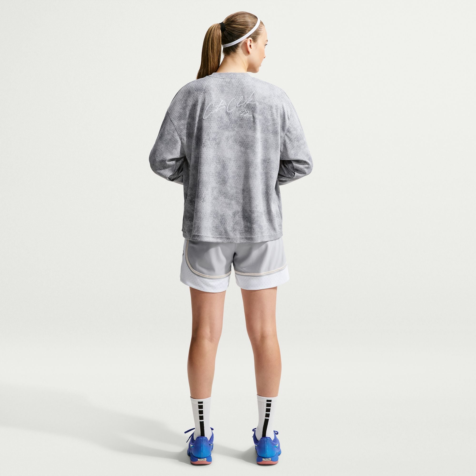 NIKE WOMENS CAITLIN CLARK DRI-FIT GAME CURVE SHORT