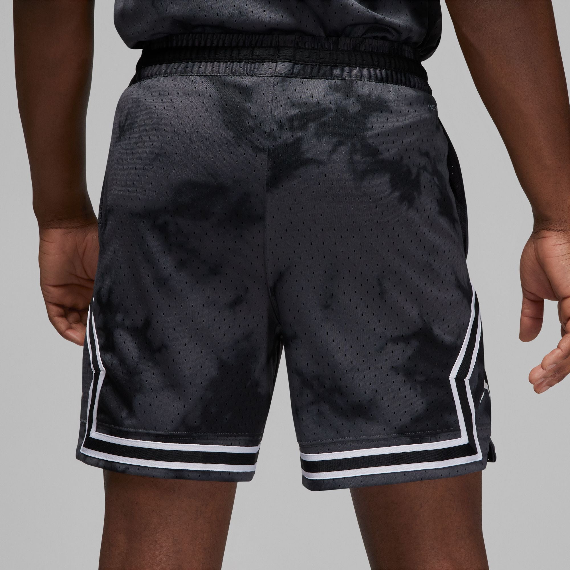 JORDAN SPORT MENS DRI-FIT DIAMOND SHORT