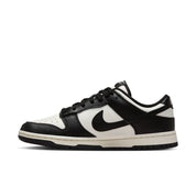 NIKE WOMENS DUNK LOW SE