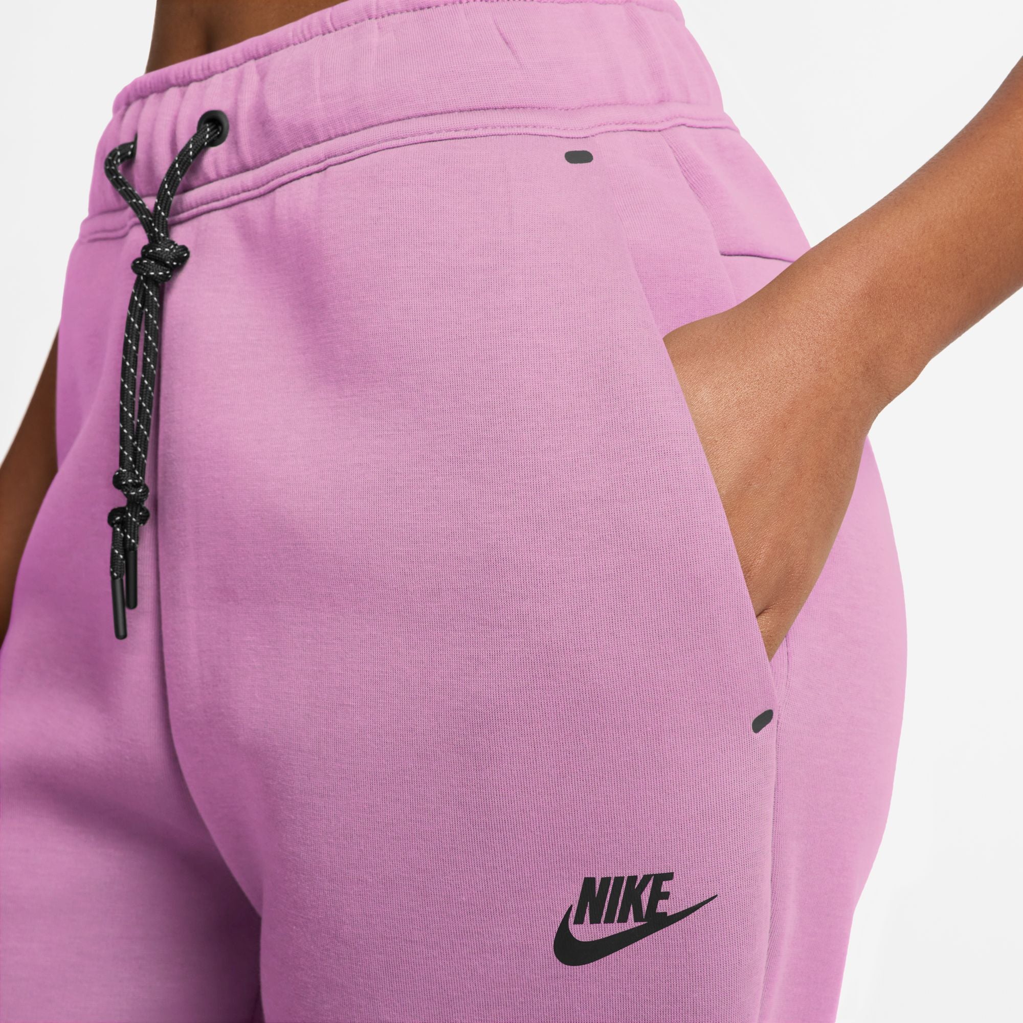 NIKE WOMENS TECH FLEECE MID-RISE JOGGER