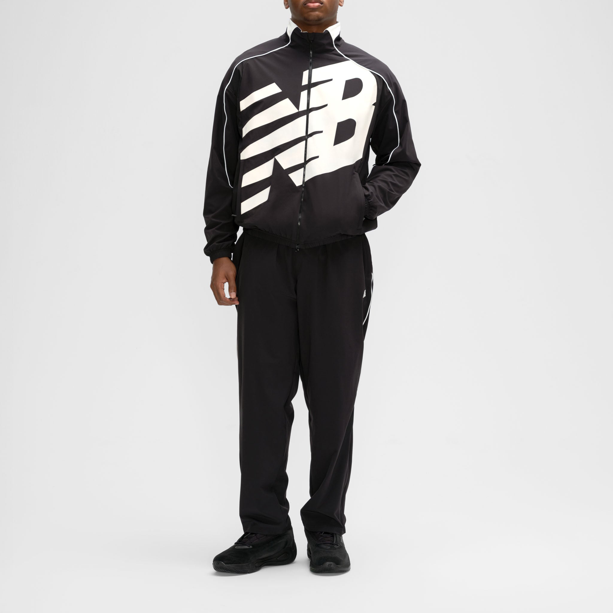 NEW BALANCE BASKETBALL WOVEN JACKET