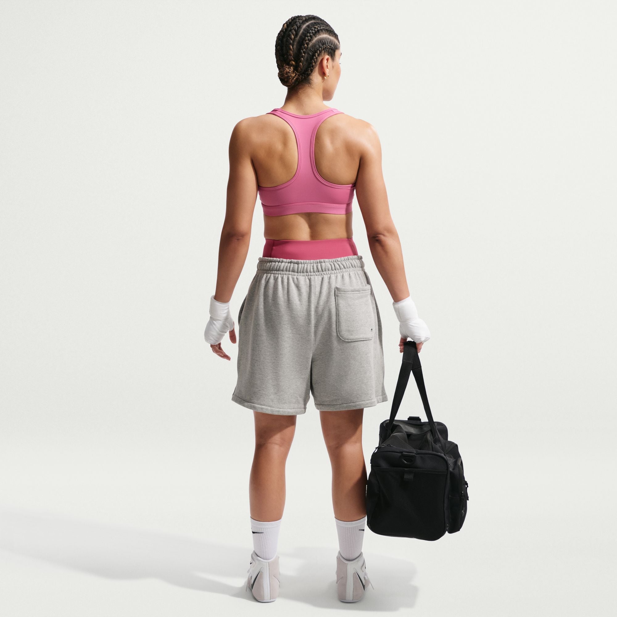 NIKE WOMENS SWOOSH MEDIUM SUPPORT BRA