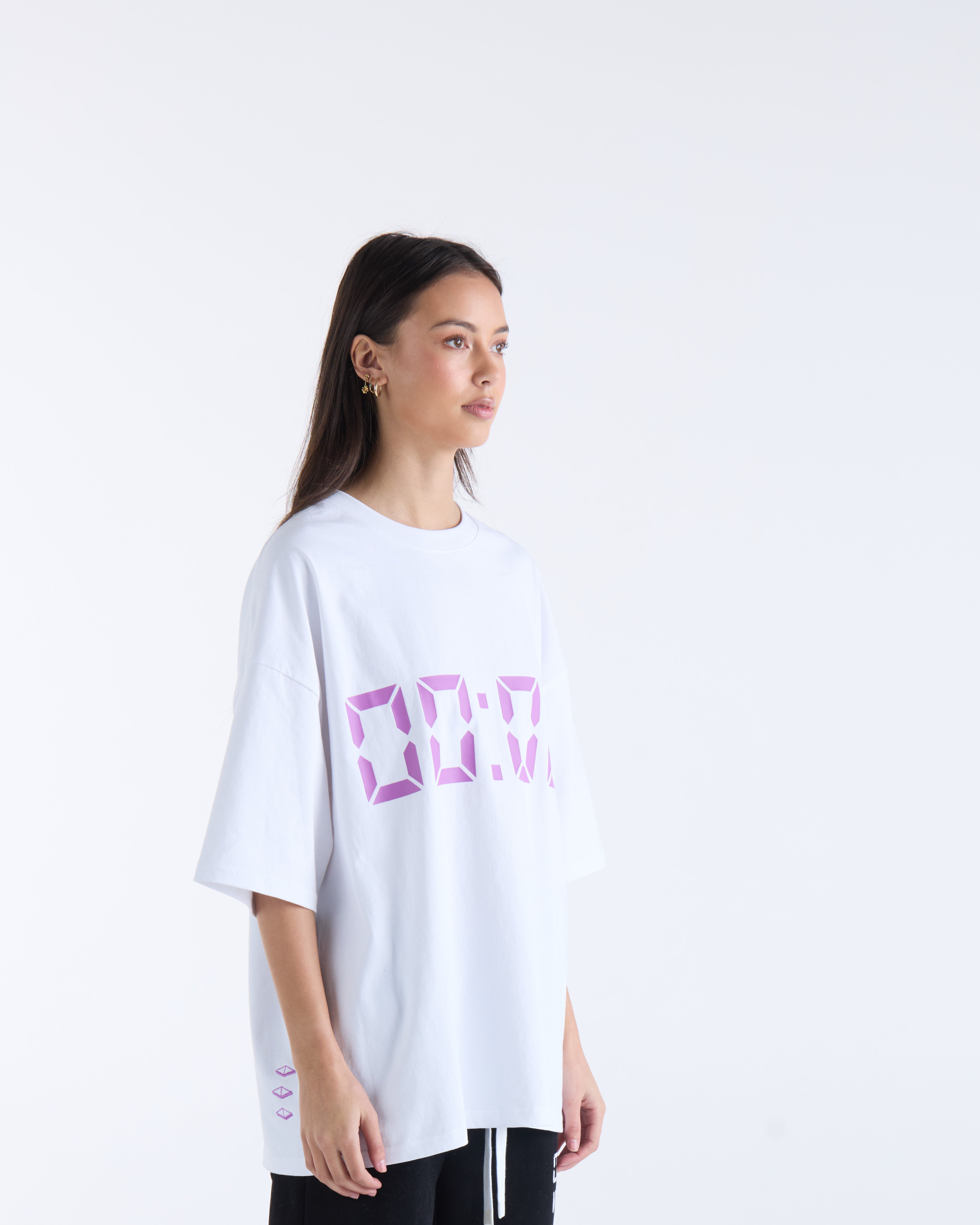 VOUSETI US AGAINST TIME T-SHIRT