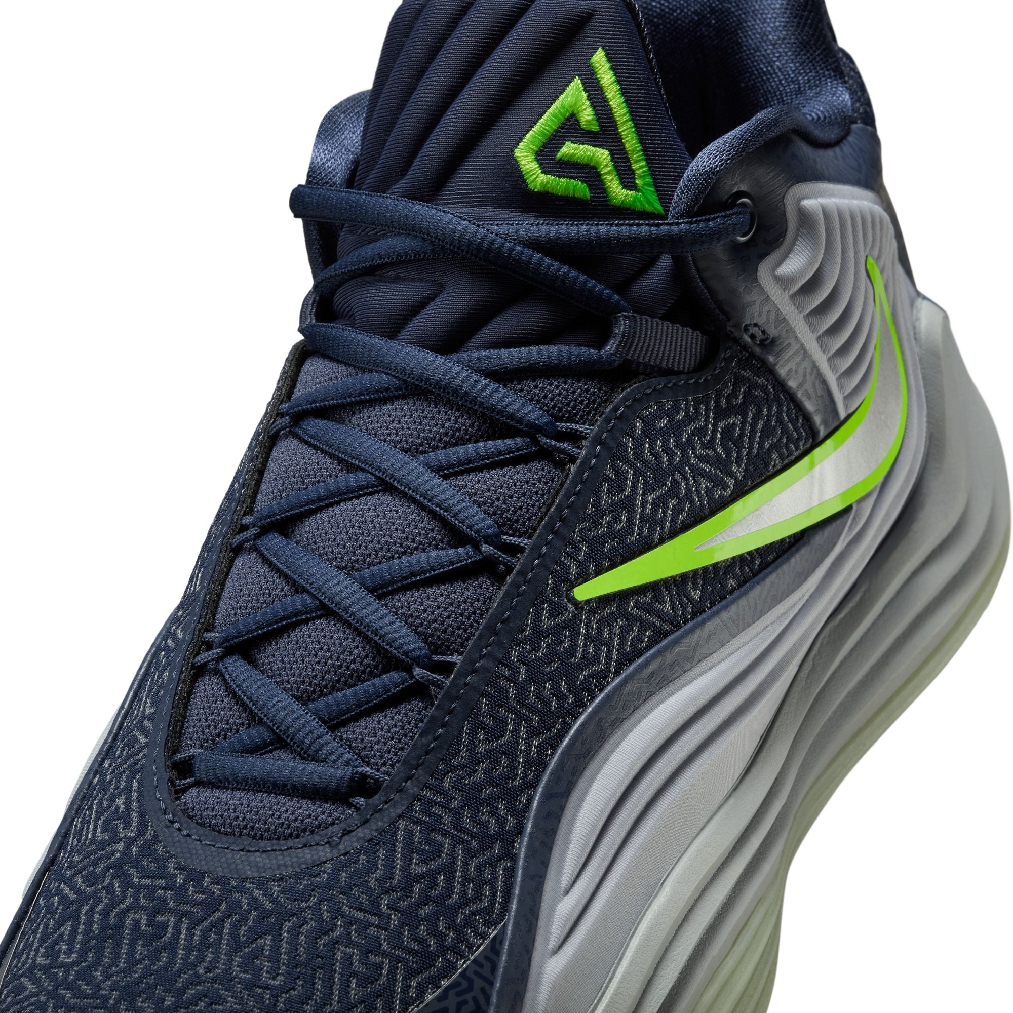 giannis shoes last night