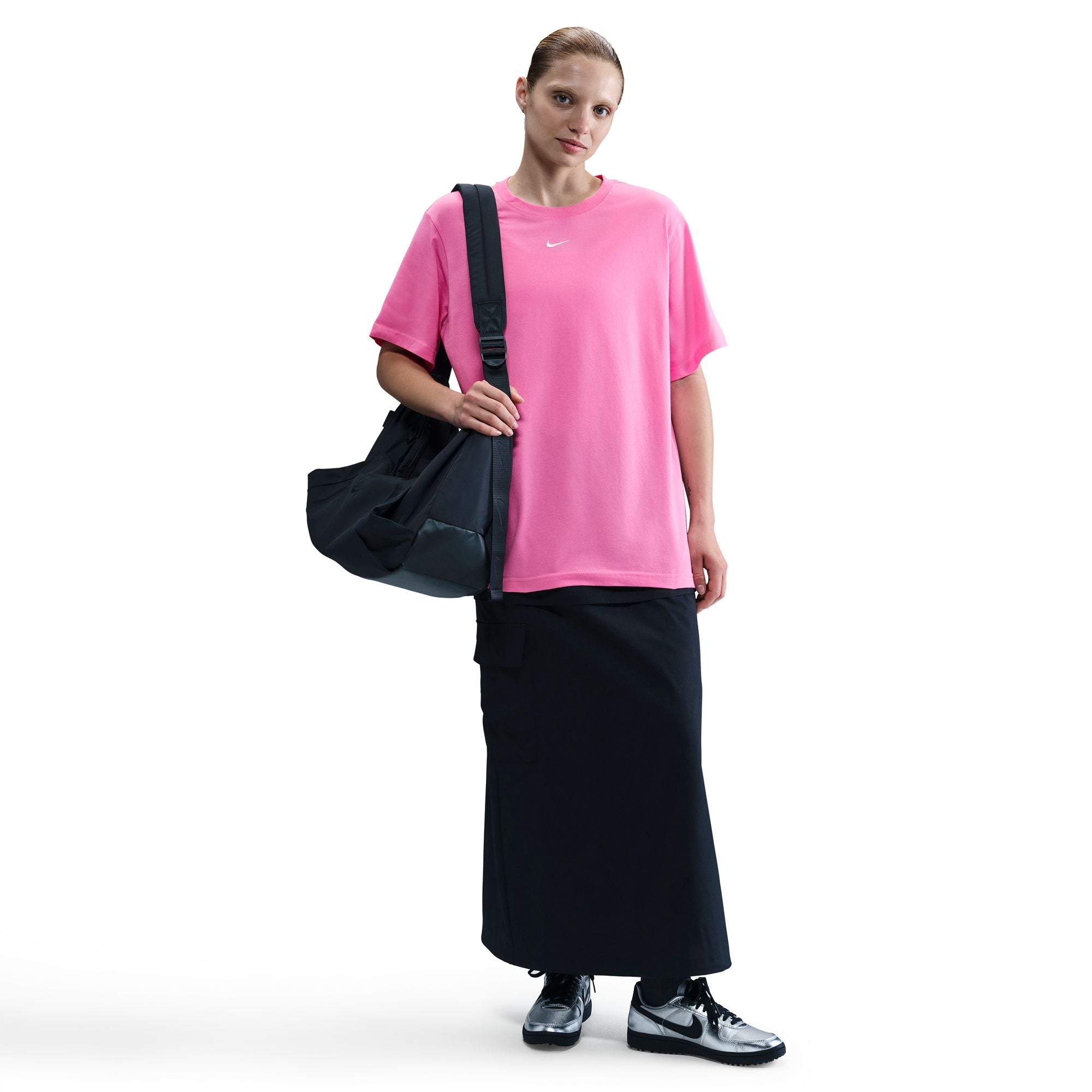 NIKE WOMENS ESSENTIAL TEE