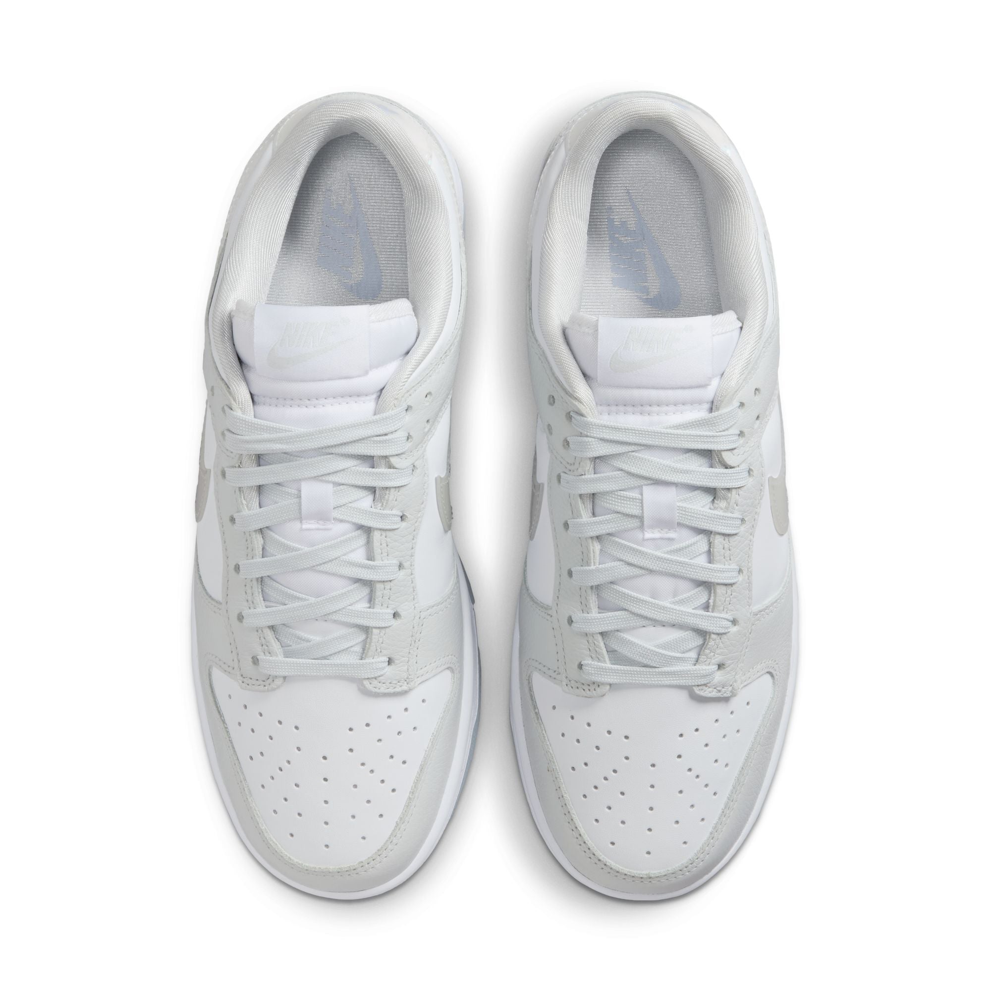 WOMENS NIKE DUNK LOW