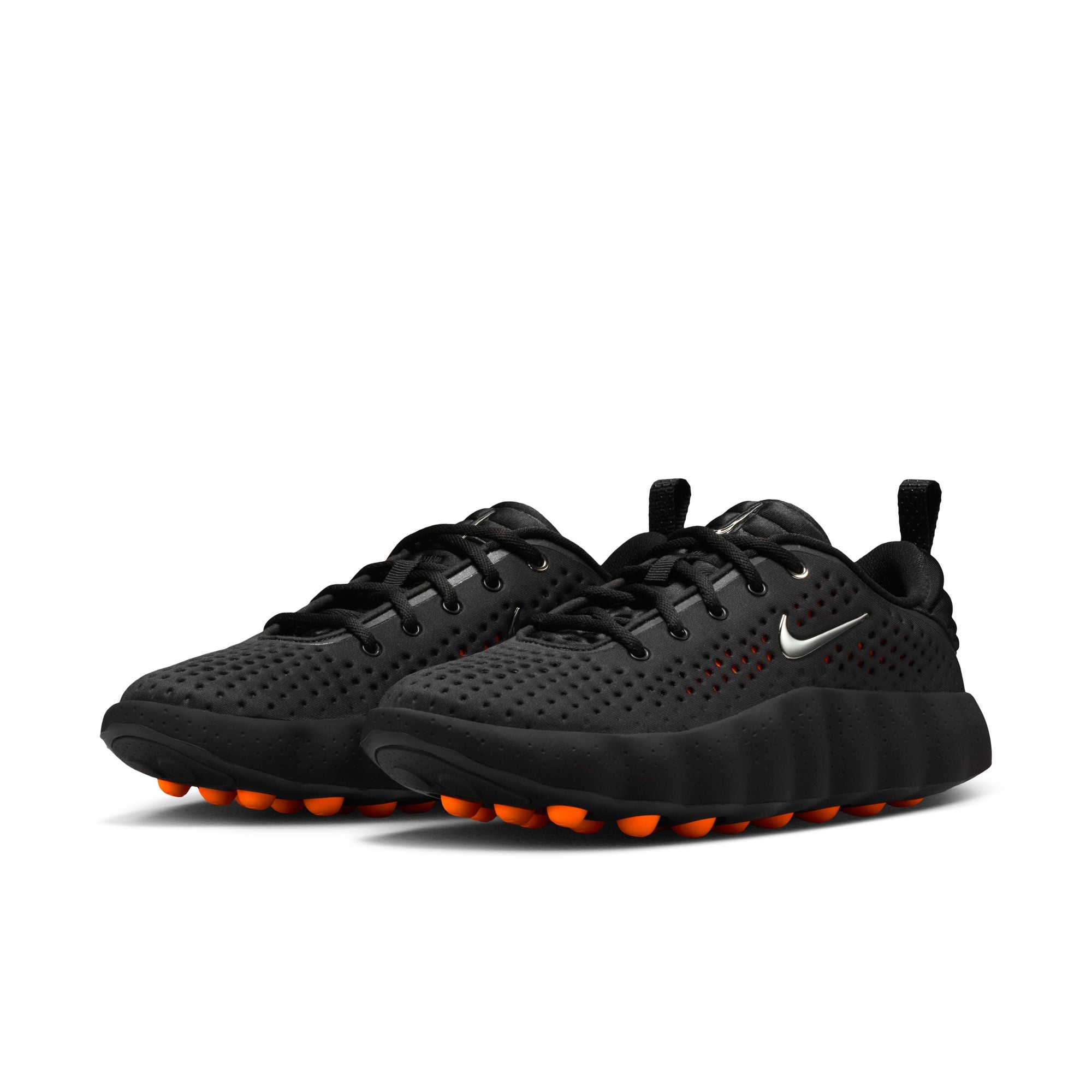 NIKE WOMENS MIND 002