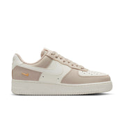 NIKE WOMENS AIR FORCE 1 '07 LOW CRESCENT