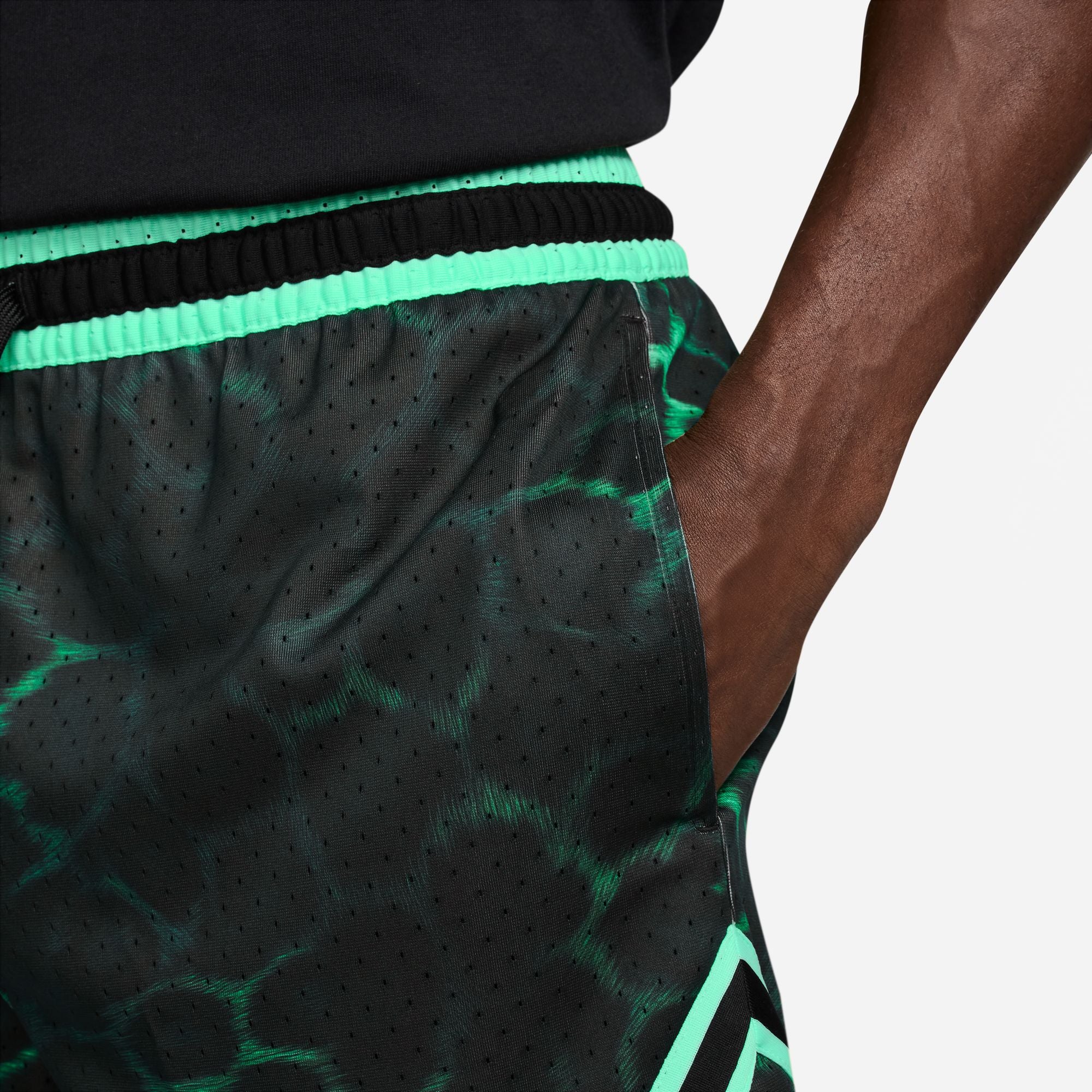 JORDAN MENS DRI-FIT DIAMOND SHORT