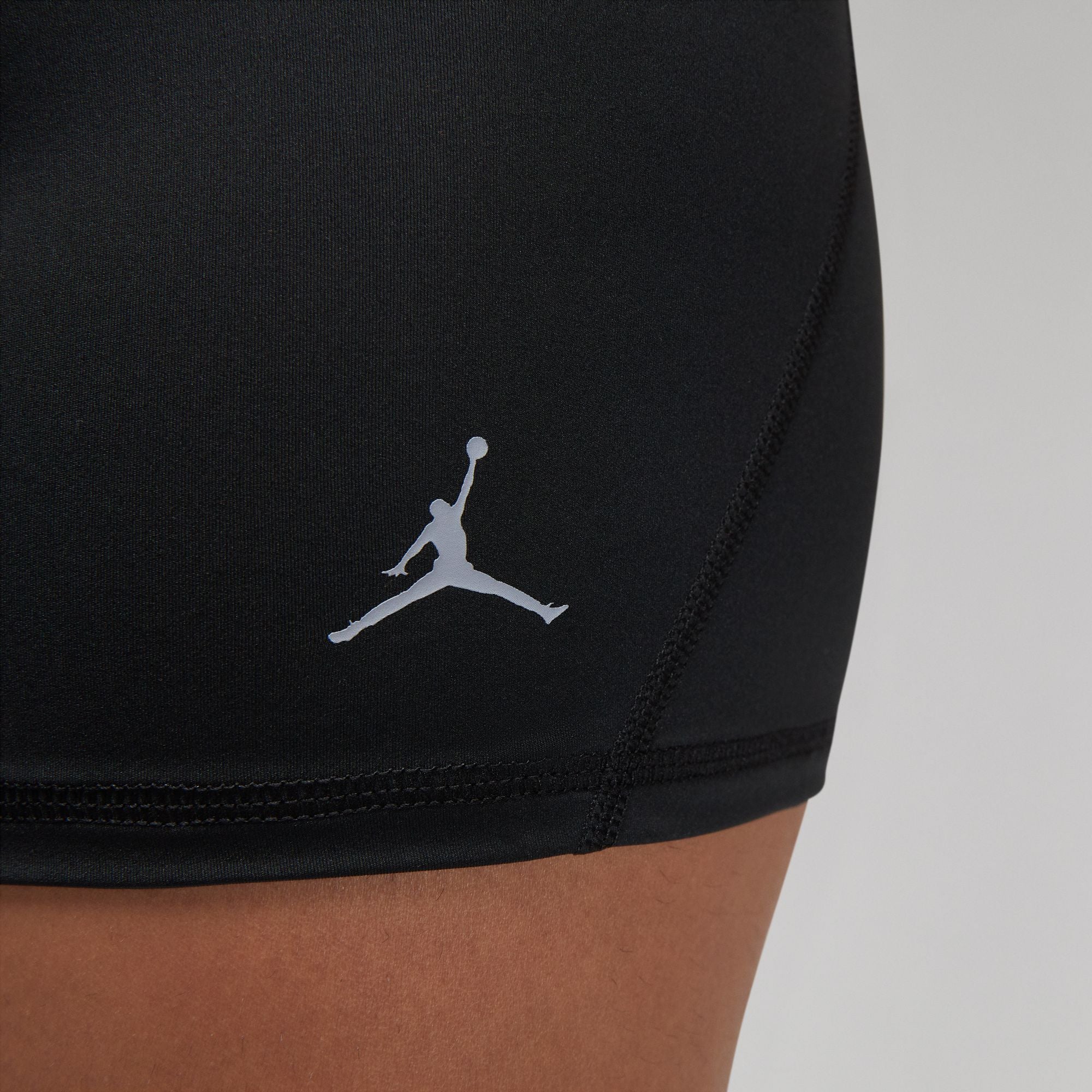 JORDAN WOMENS SPORT 5" SHORT