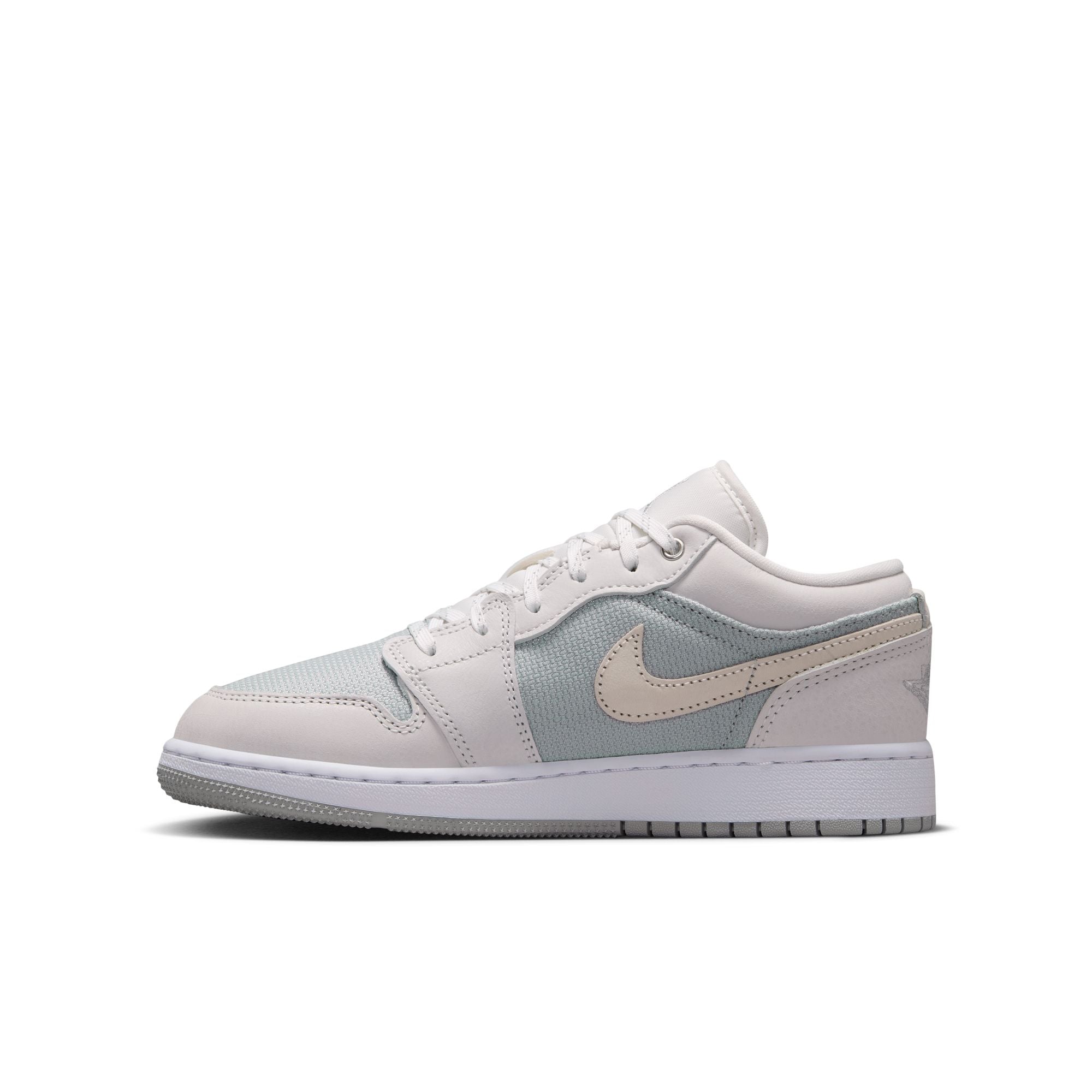 AIR JORDAN 1 LOW SE - YOUTH