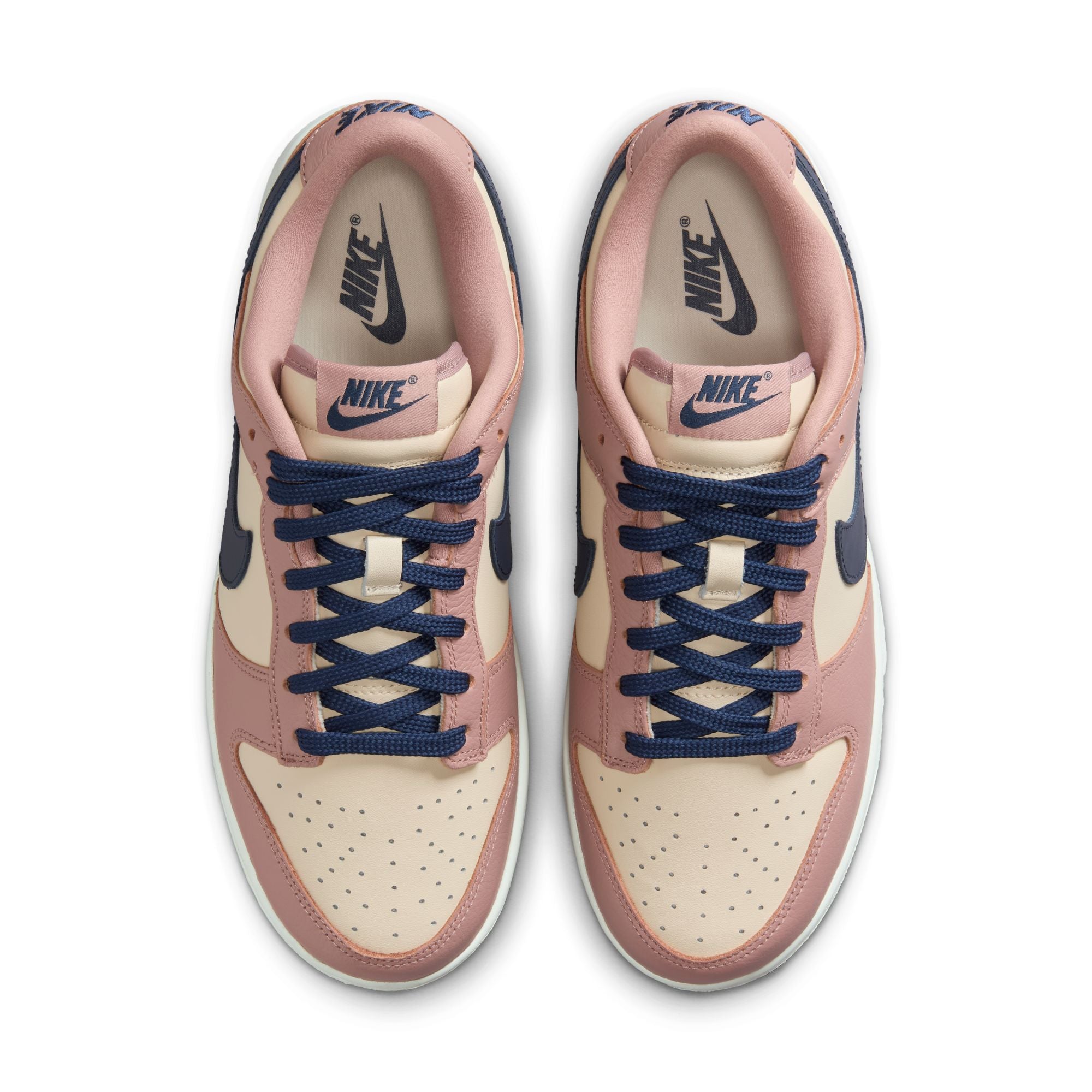 NIKE WOMENS DUNK LOW SE