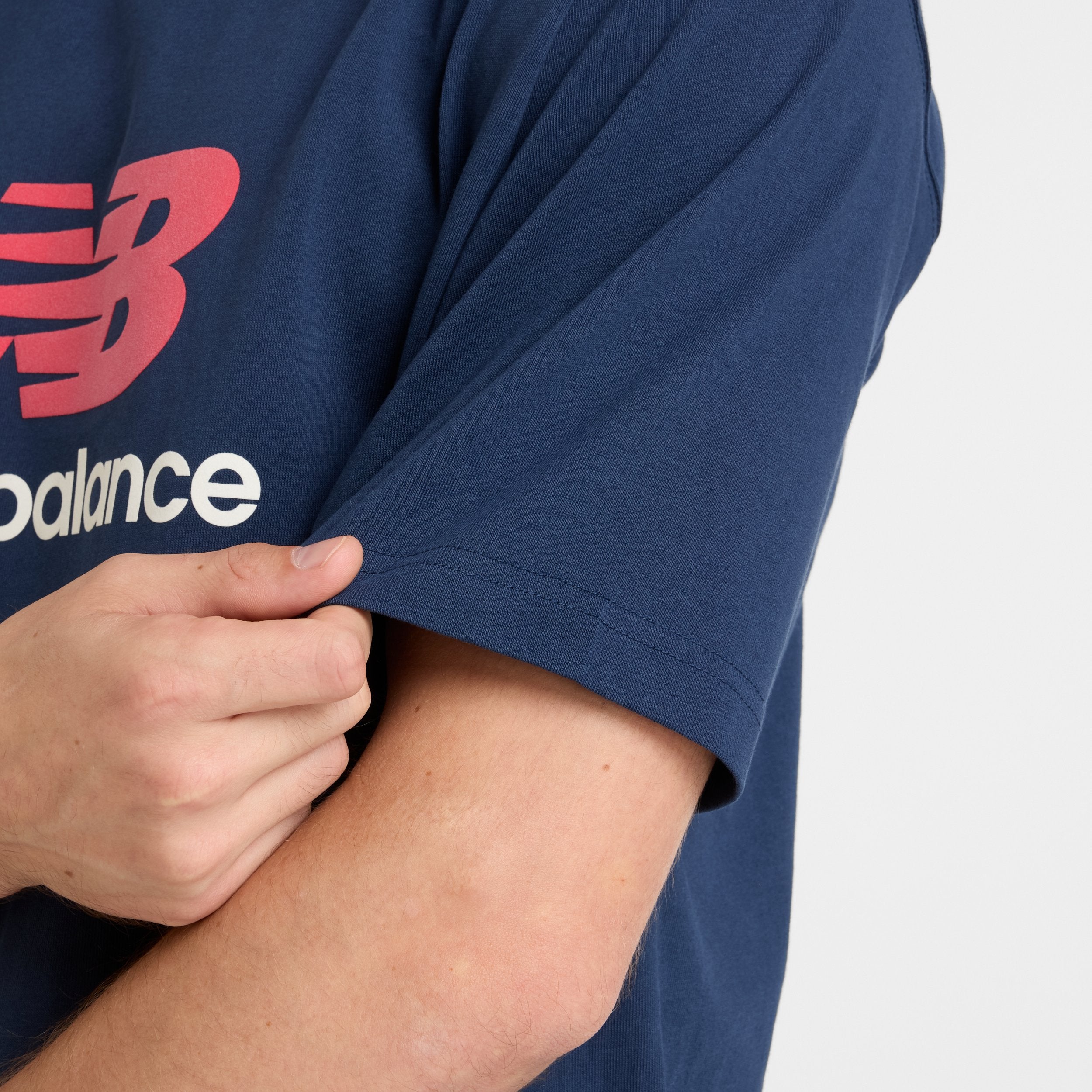 NEW BALANCE ATHLETICS LOGO T-SHIRT-NNY