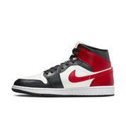 AIR JORDAN WOMENS 1 MID