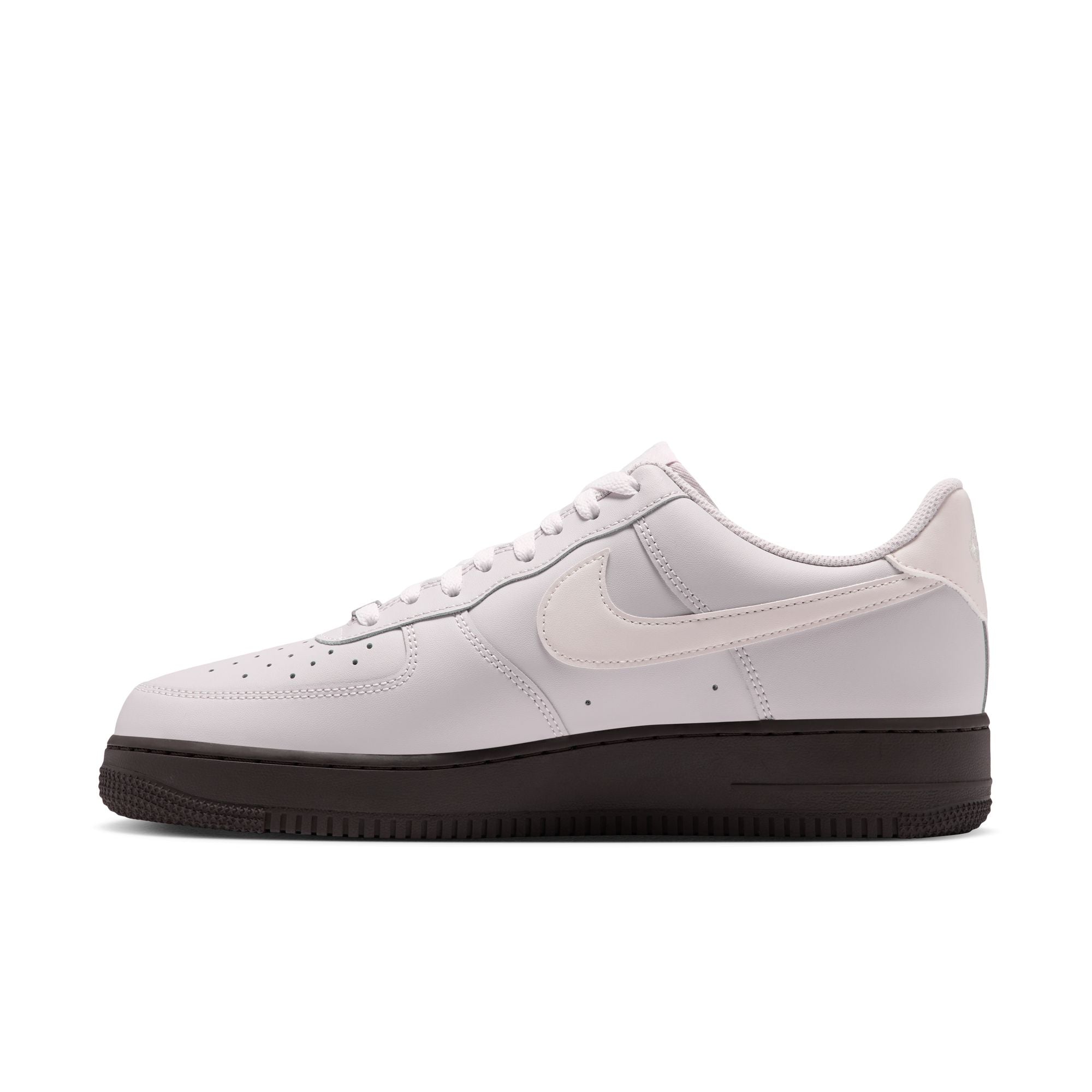 NIKE AIR FORCE 1 '07