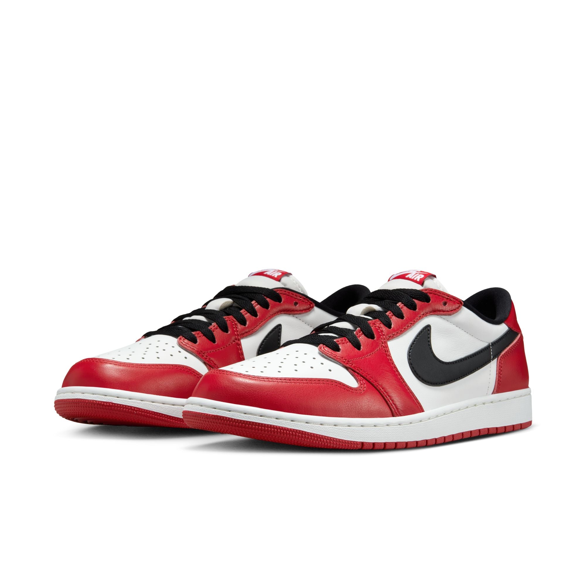 エアジョーダン1 レトロLOW chicago AIR JORDAN 1 RETRO LOW OG 