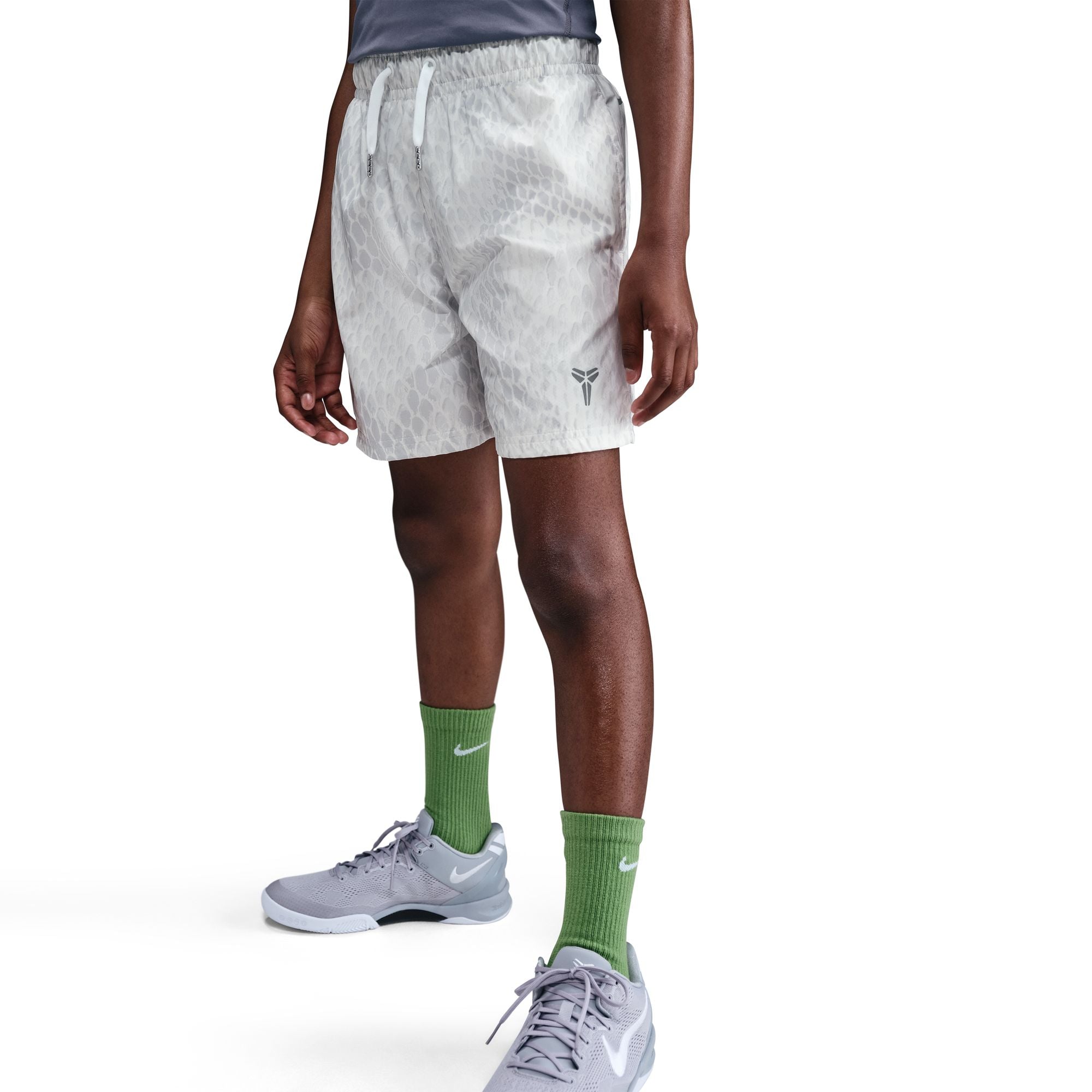 NIKE KOBE BRYANT KIDS LIGHTWEIGHT WOVEN SHORT