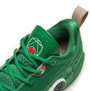 WAY OF WADE 12 'WADE BOULEVARD'