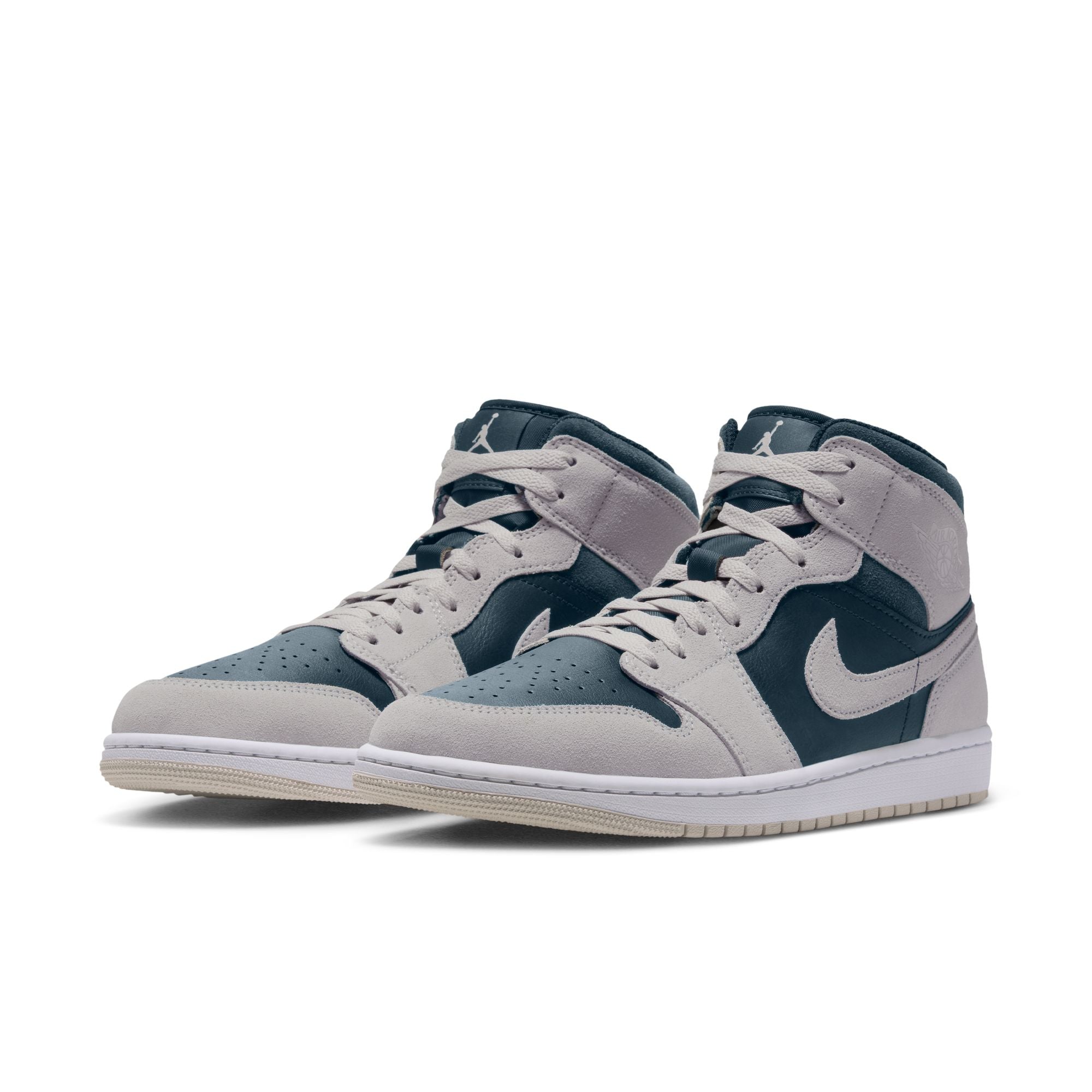 AIR JORDAN 1 MID