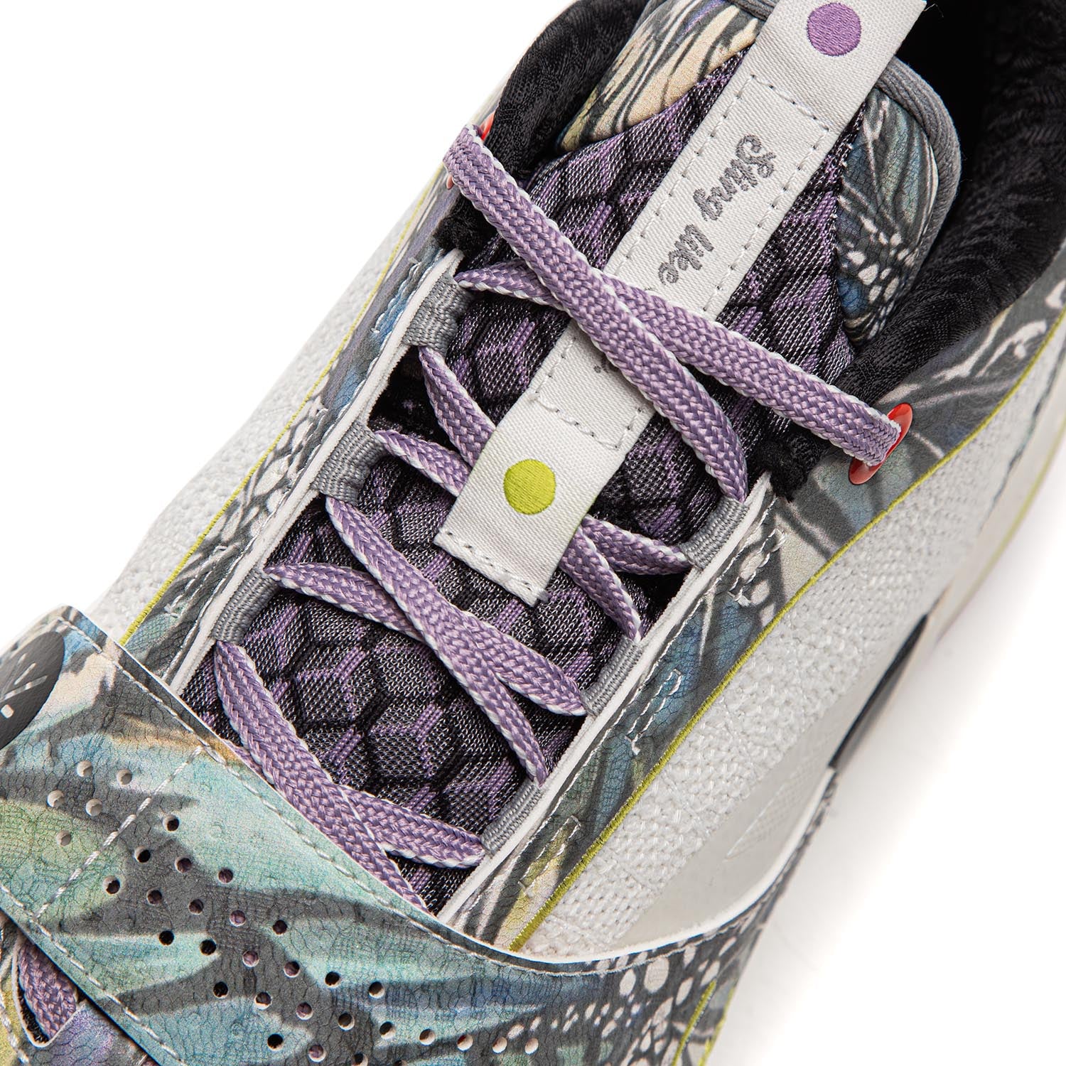 WADE ALL CITY 13 ENCORE BUTTERFLY