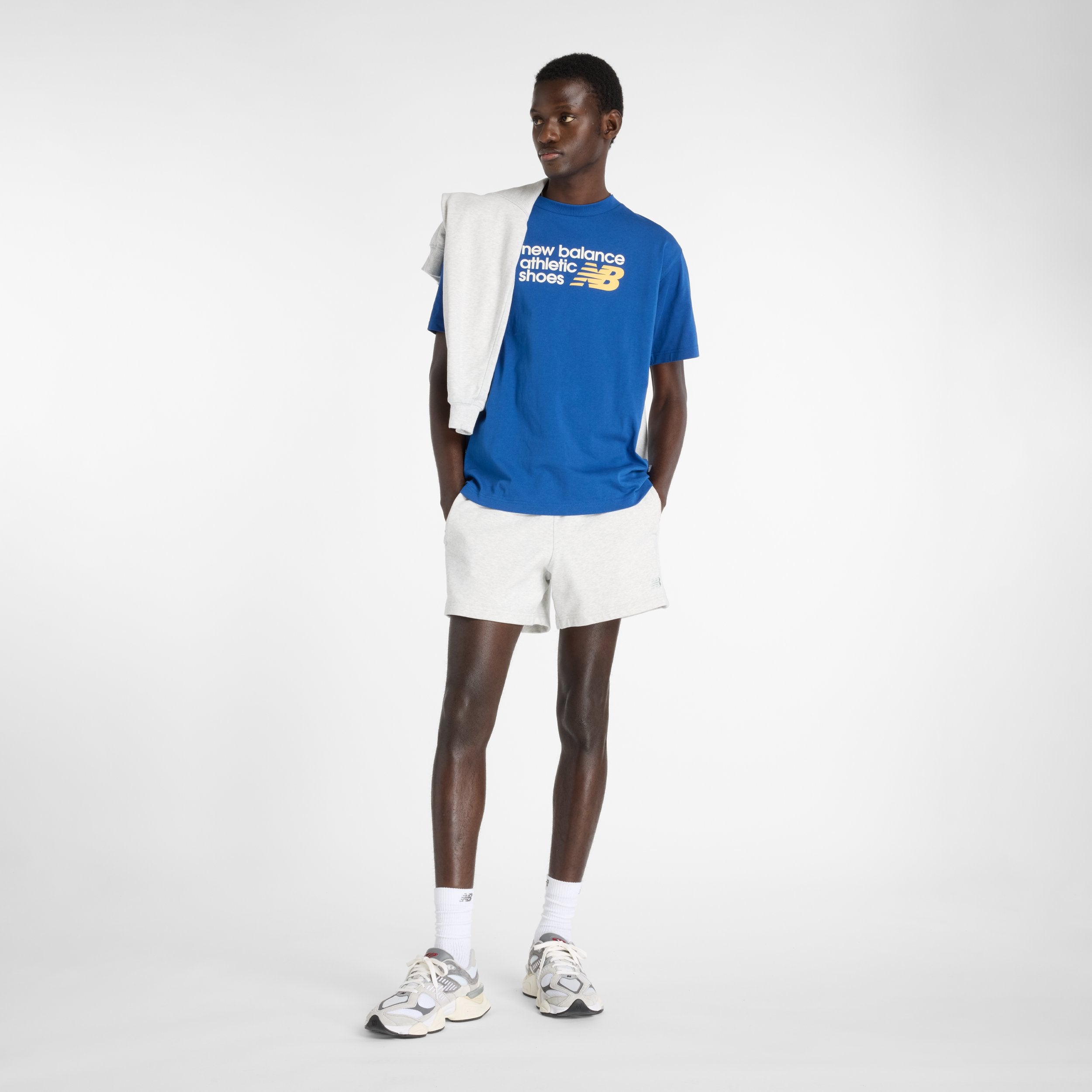 NEW BALANCE ATHLETICS RELAXED PREMIUM CHEST LOGO T-SHIRT- GAB
