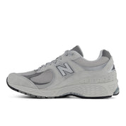 NEW BALANCE 2002R