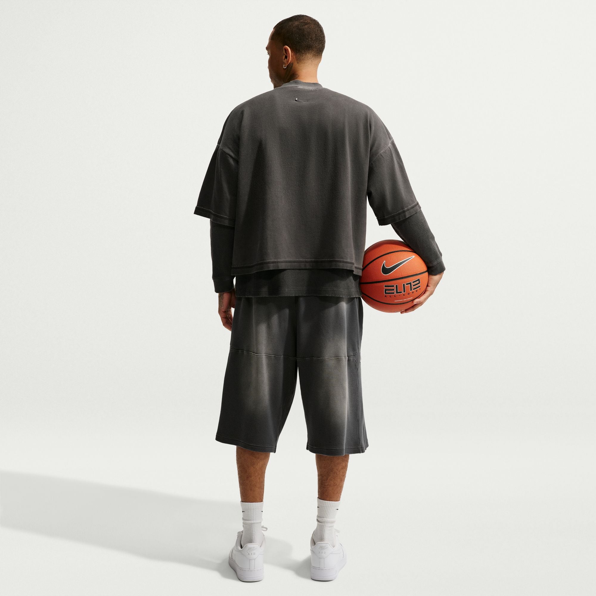 NIKE MENS JA MORANT DRI-FIT LONG SLEEVE TOP