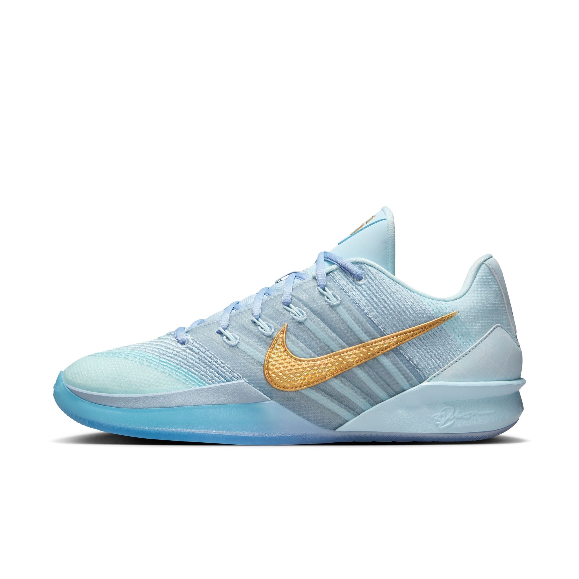 NIKE SABRINA 3 (WOMENS SIZES)