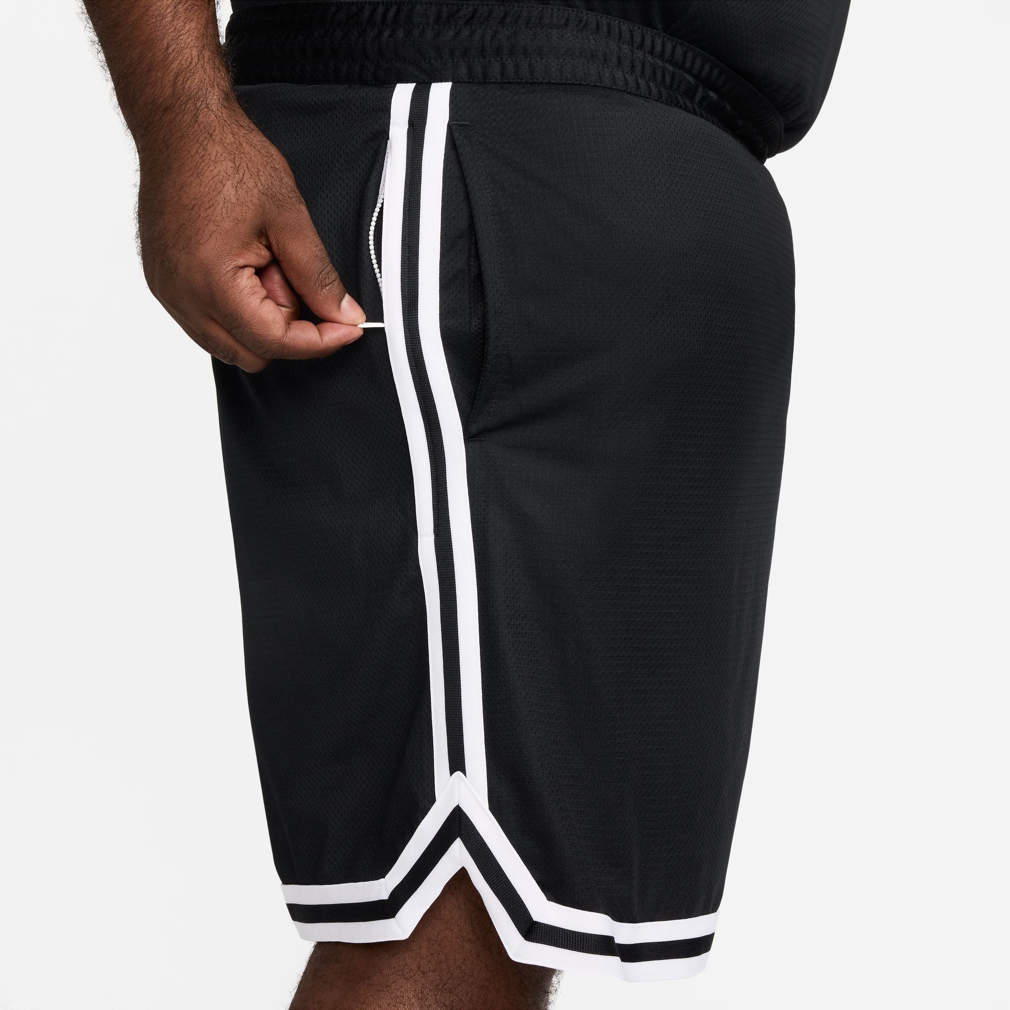 NIKE MENS DRI-FIT DNA 8IN SHORT