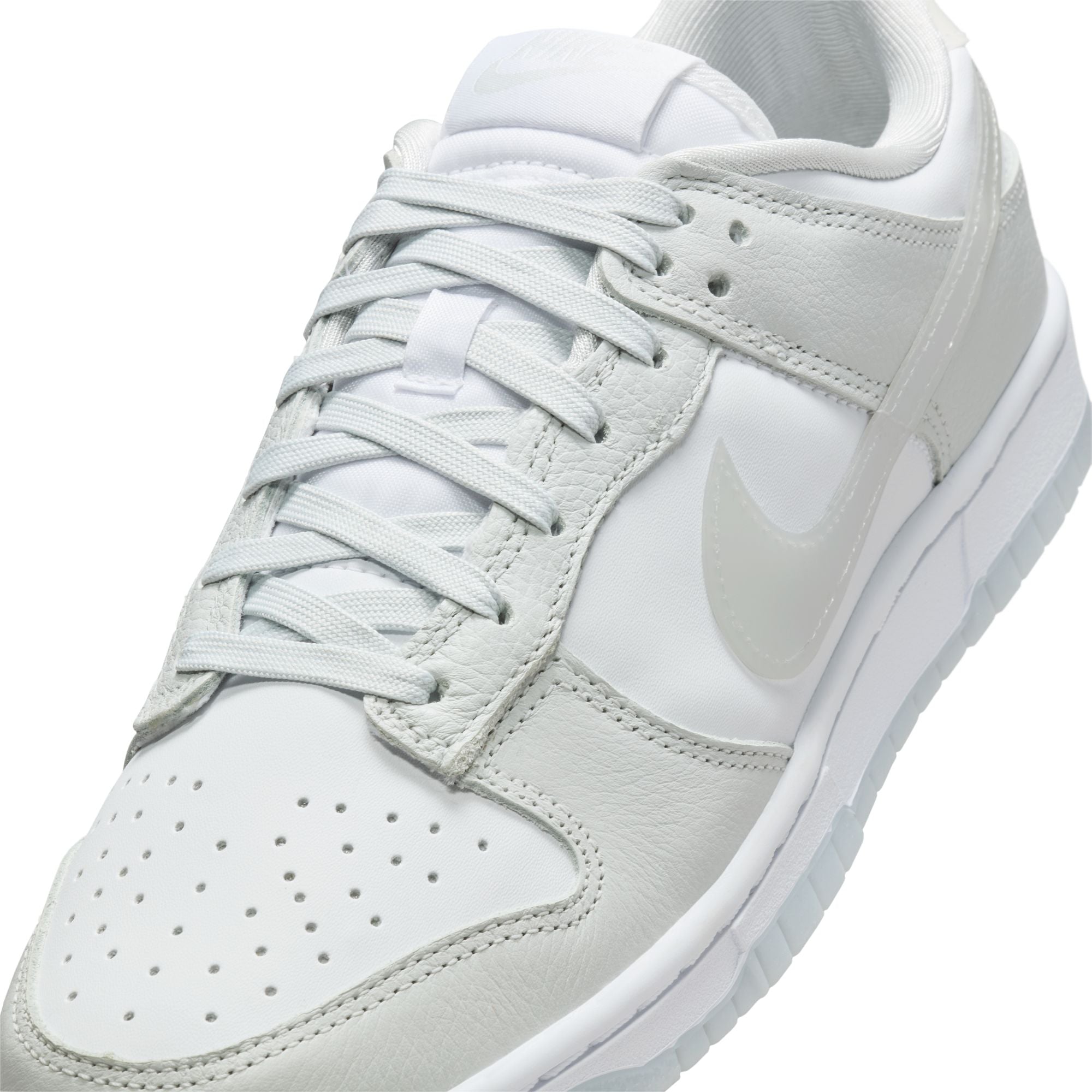 WOMENS NIKE DUNK LOW
