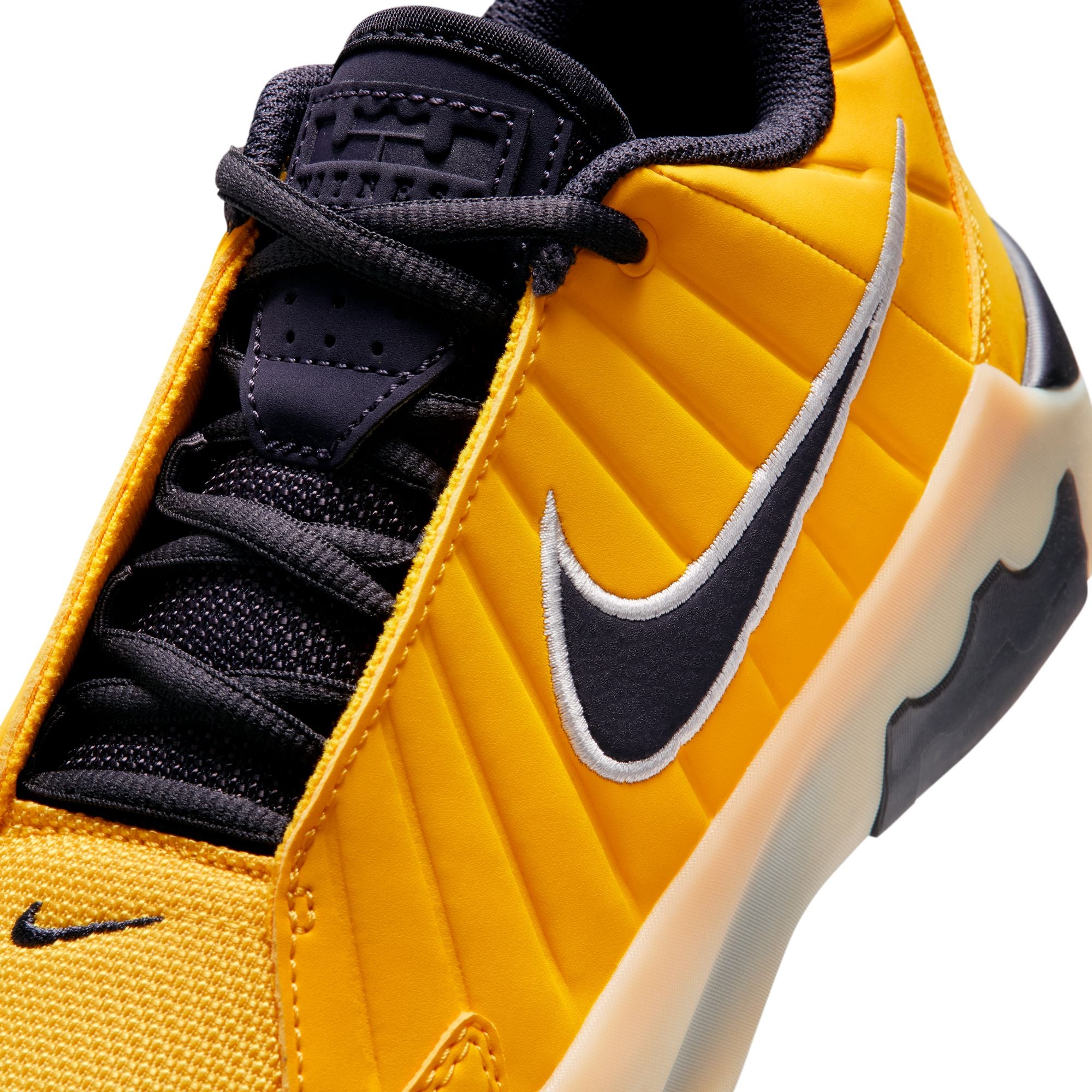 NIKE LEBRON WITNESS IX - YOUTH