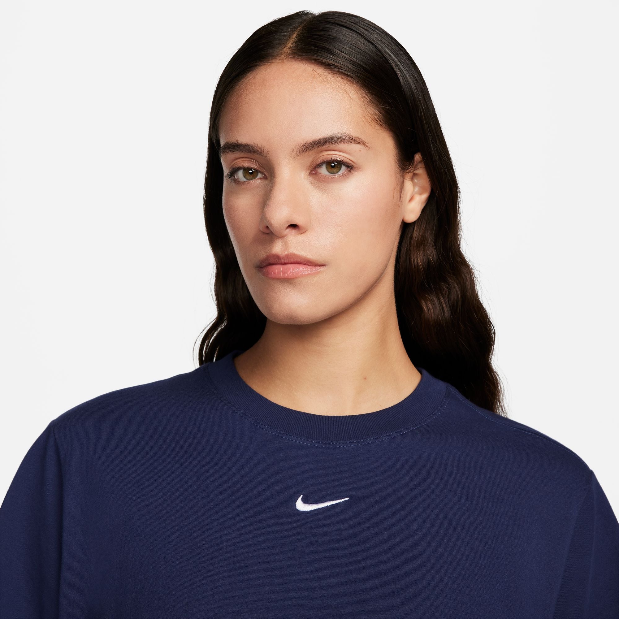 NIKE WOMENS ESSENTIAL TEE