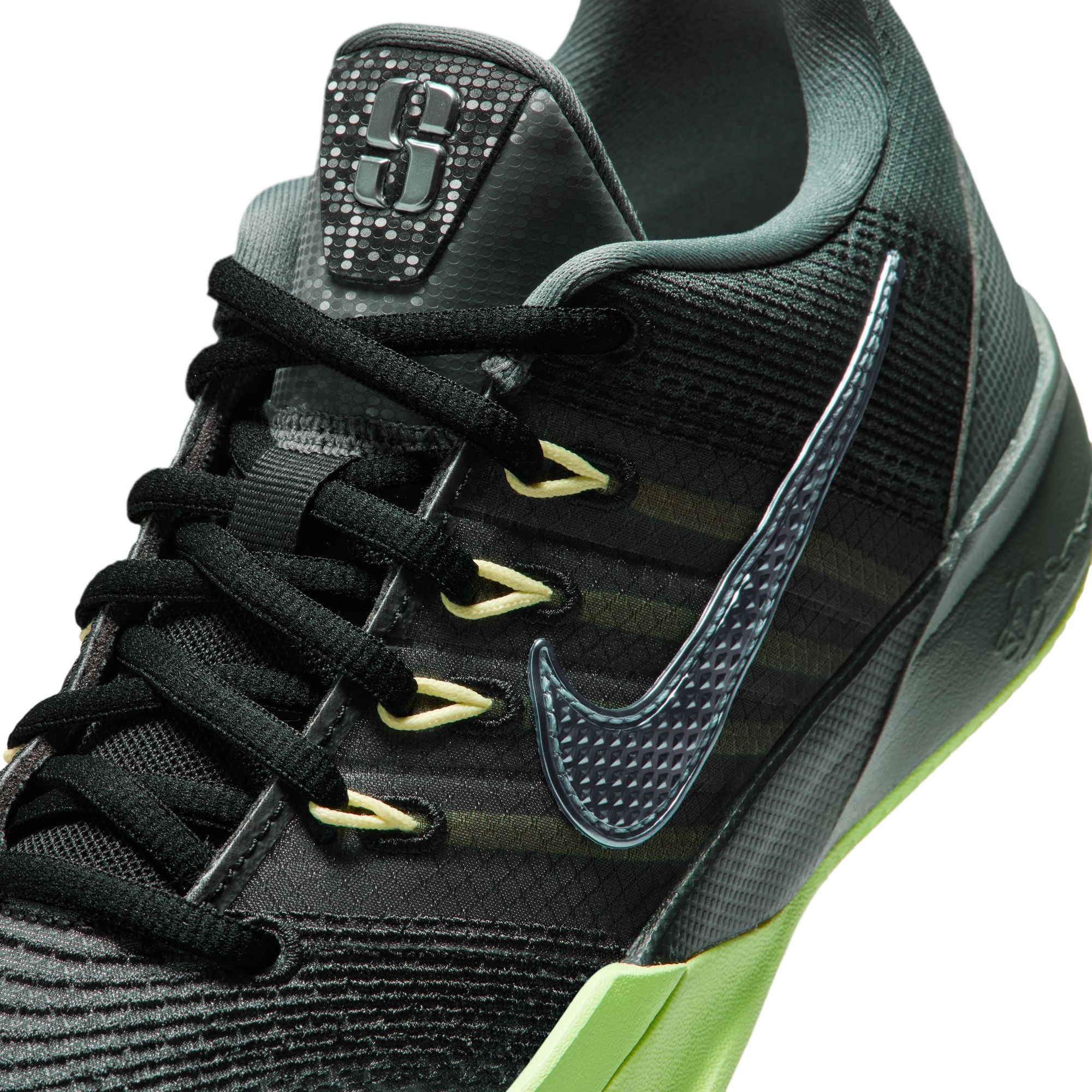 NIKE SABRINA 3 - YOUTH