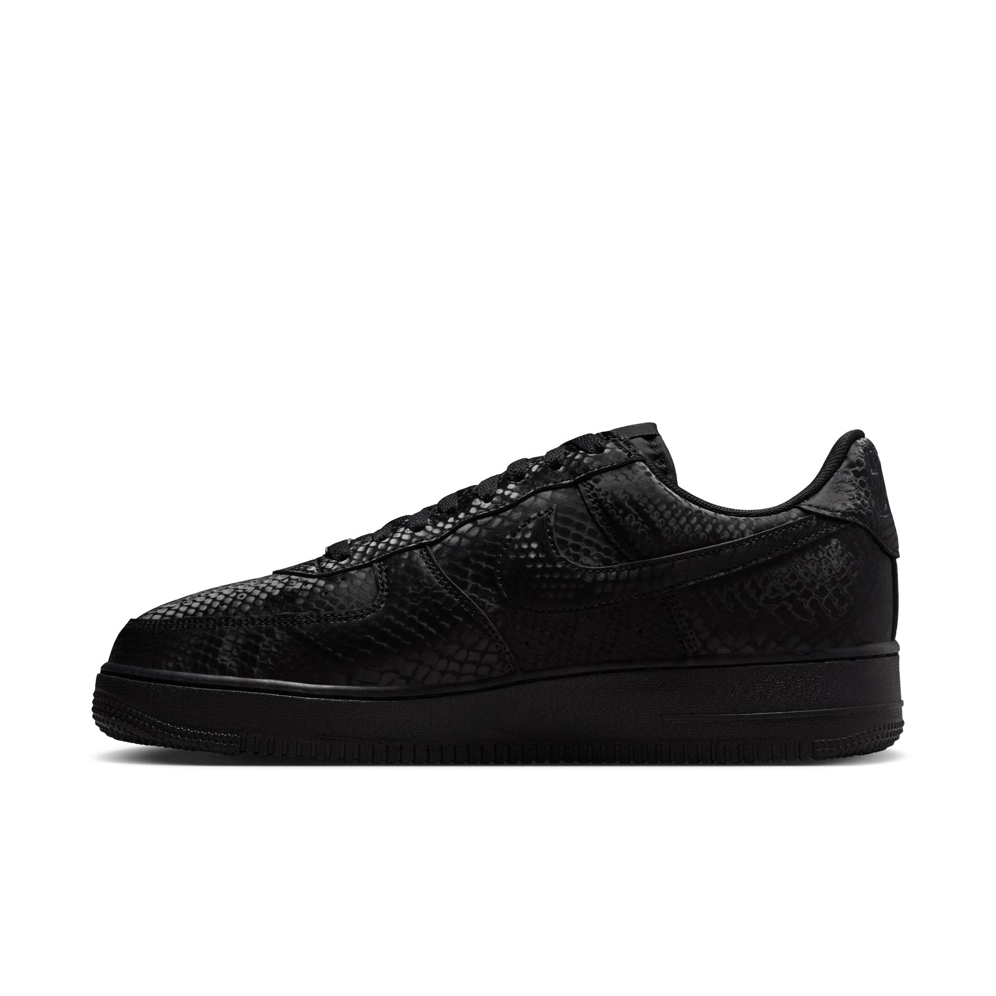 NIKE KOBE AIR FORCE 1 LOW