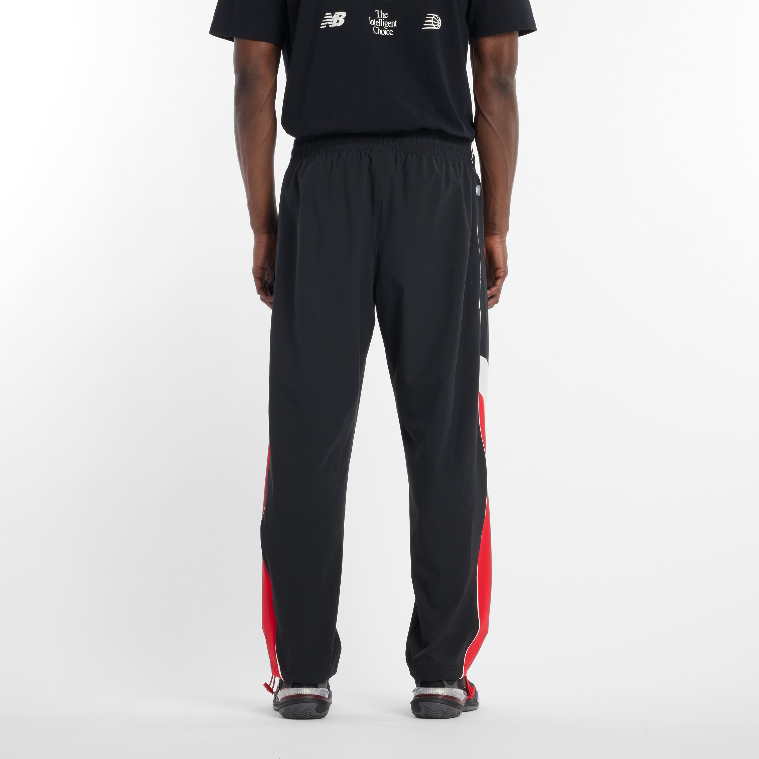 NEW BALANCE IN GAME WOVEN TRACK PANT