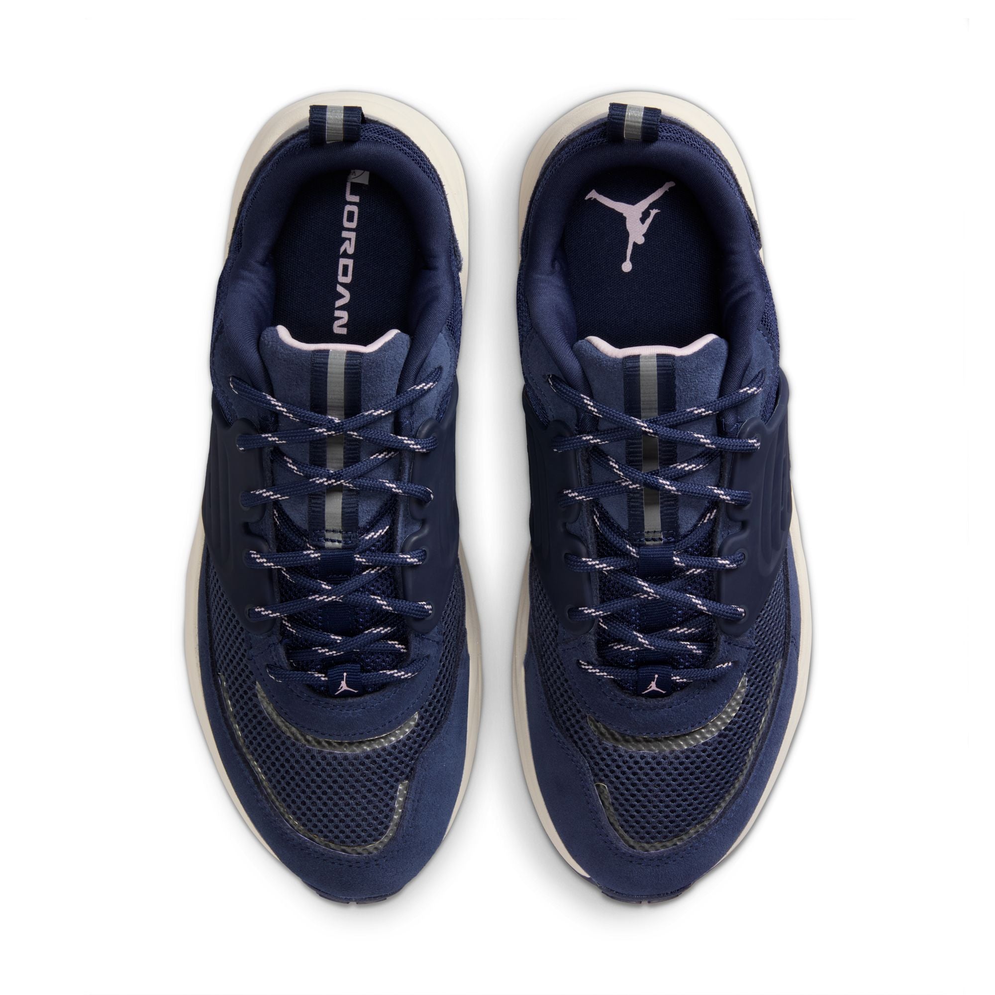 JORDAN TRUNNER O/S