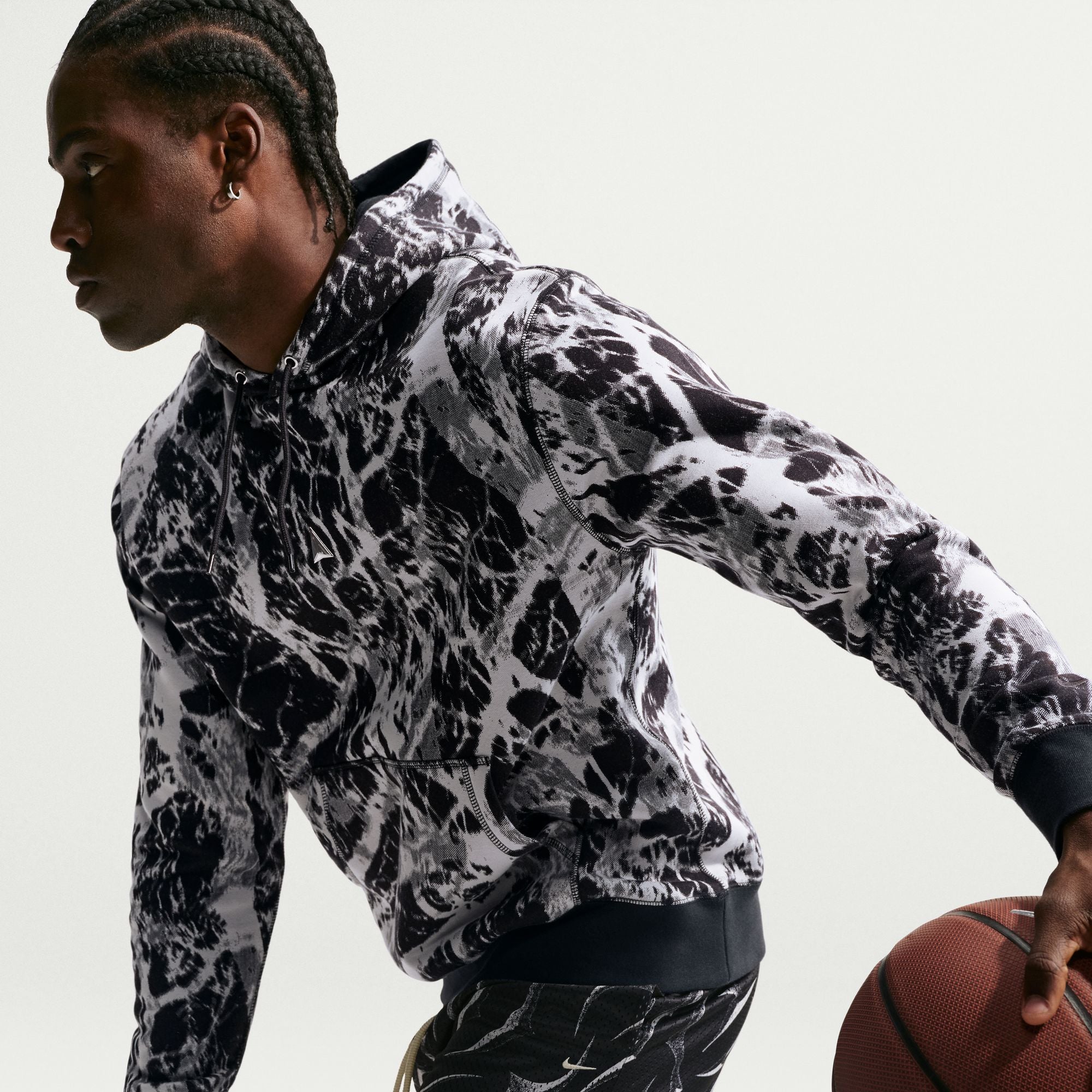 NIKE MENS JA MORANT CLUB HOODIE