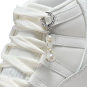 AIR JORDAN WOMENS 11 RETRO "PEARL"