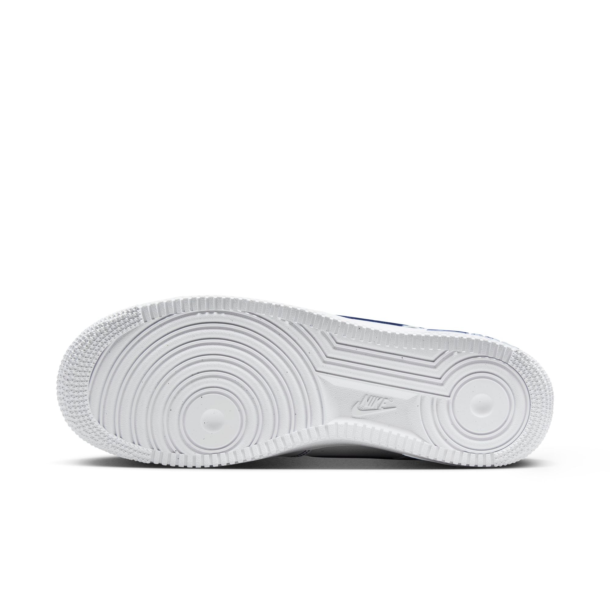NIKE AIR FORCE 1 '07 LV8