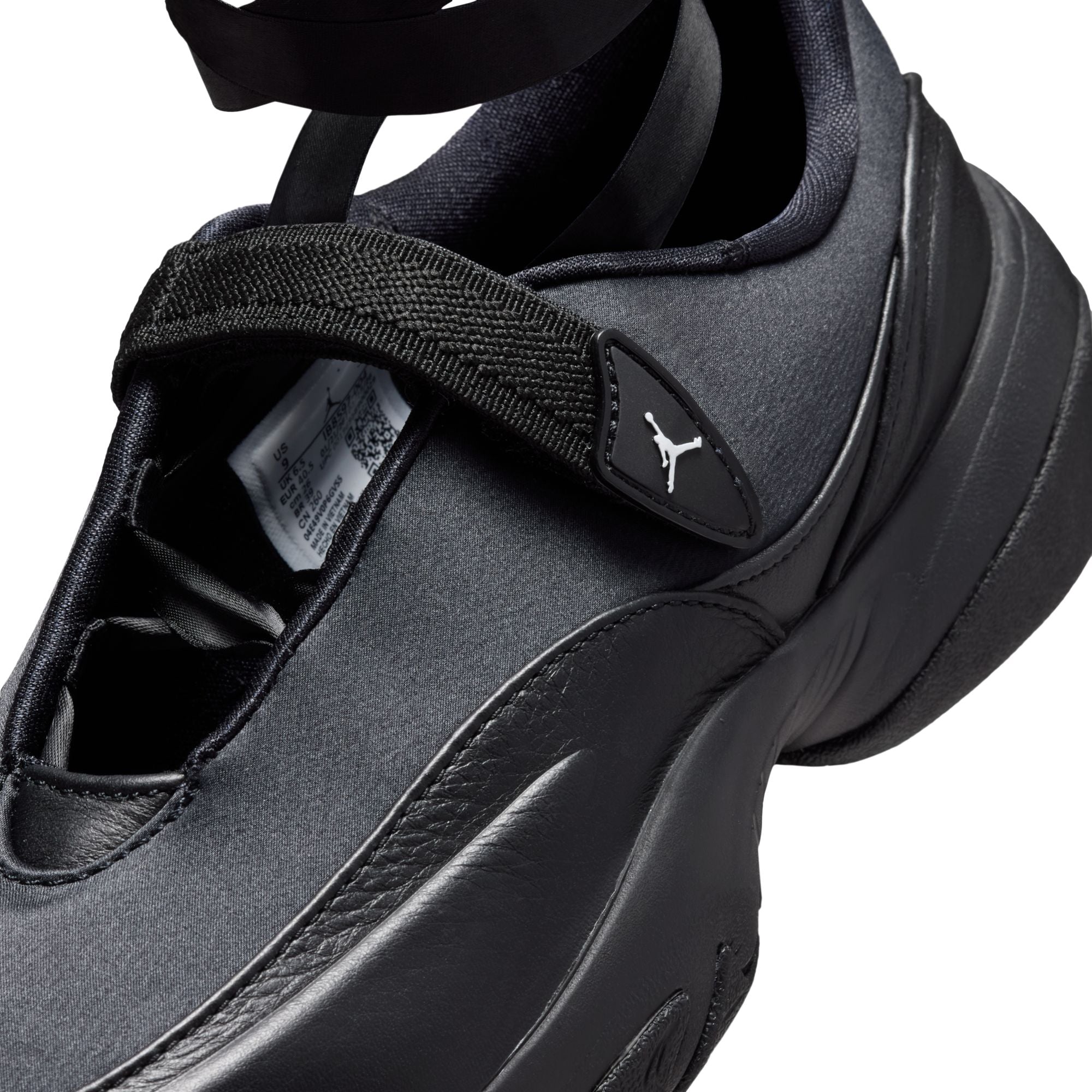JORDAN WOMENS POINTE