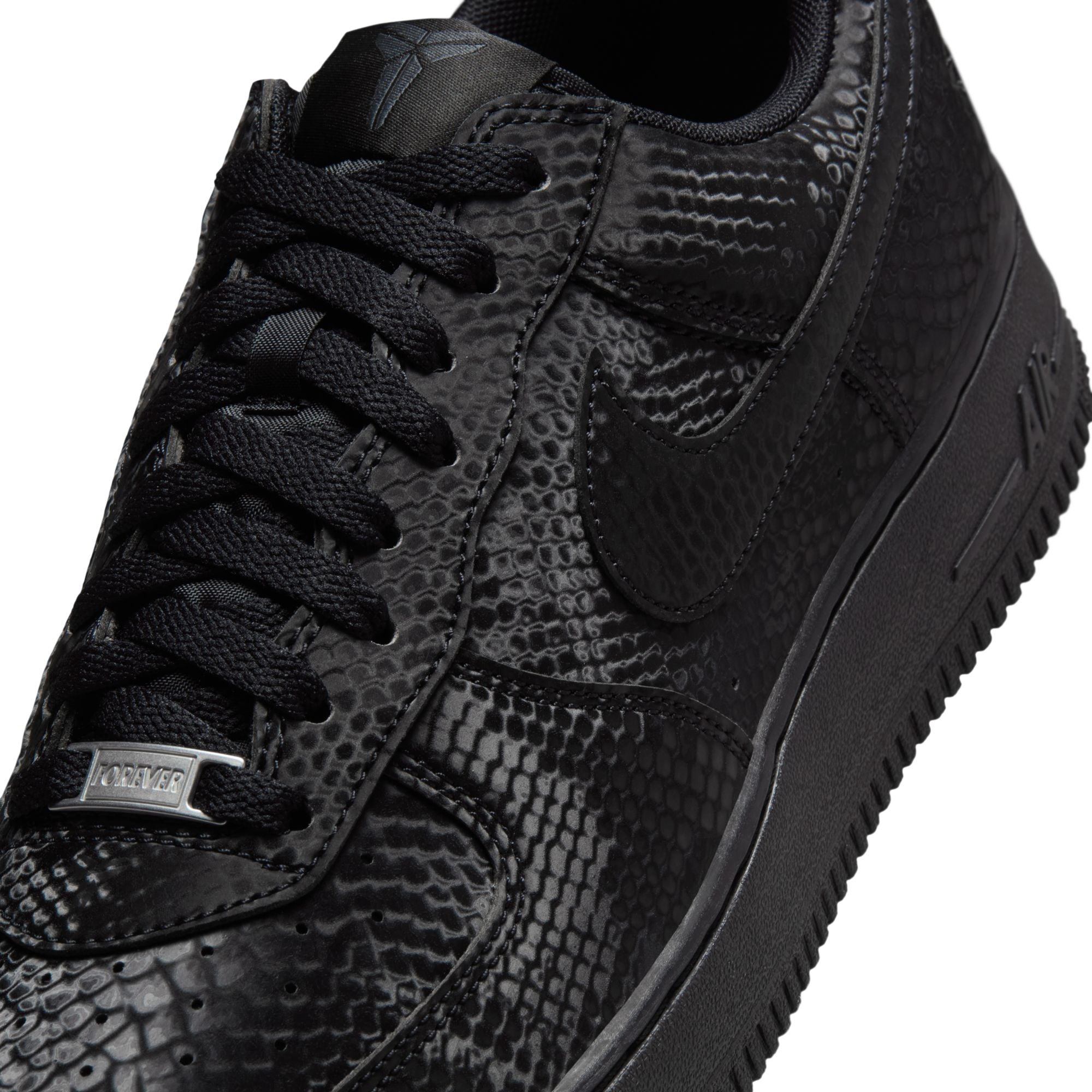 NIKE KOBE AIR FORCE 1 LOW
