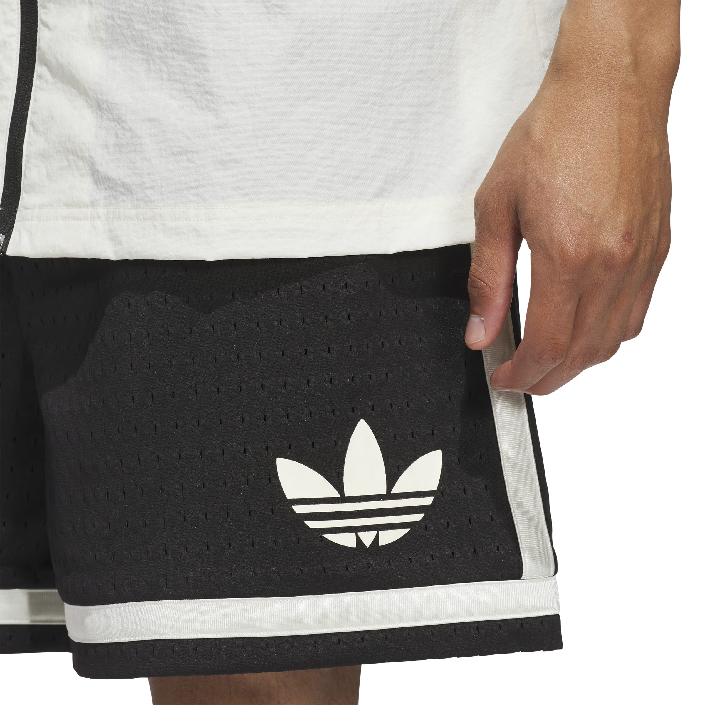 ADIDAS ORIGINALS BASKETBALL SHORTS